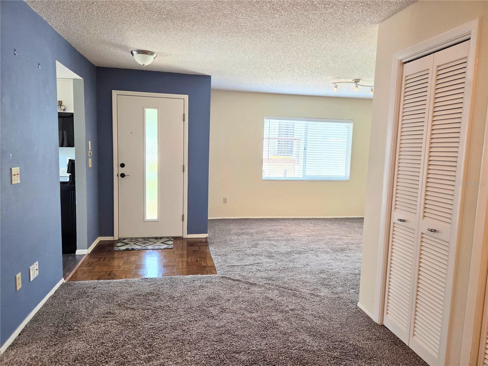 Condominium at 12404 EAGLESWOOD DR #C, HUDSON, photo 10 of 30