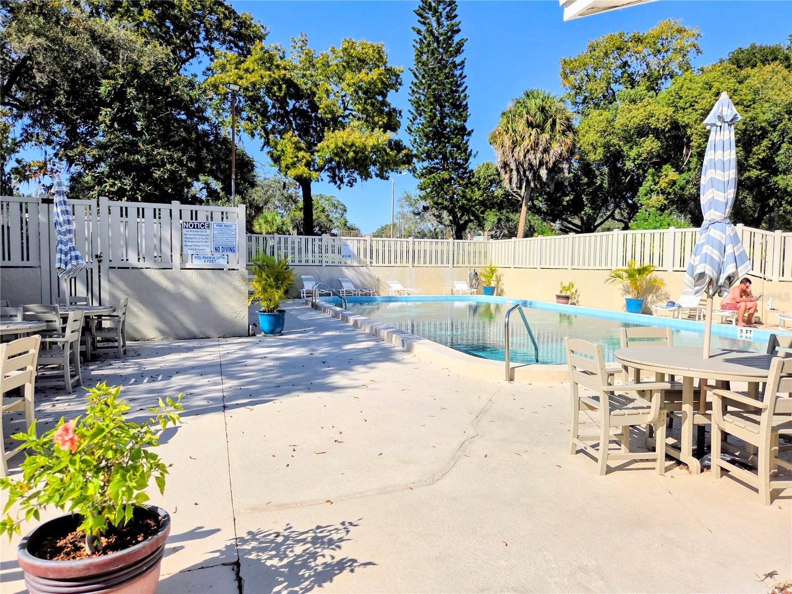 Condominium at 12404 EAGLESWOOD DR #C, HUDSON, photo 25 of 30