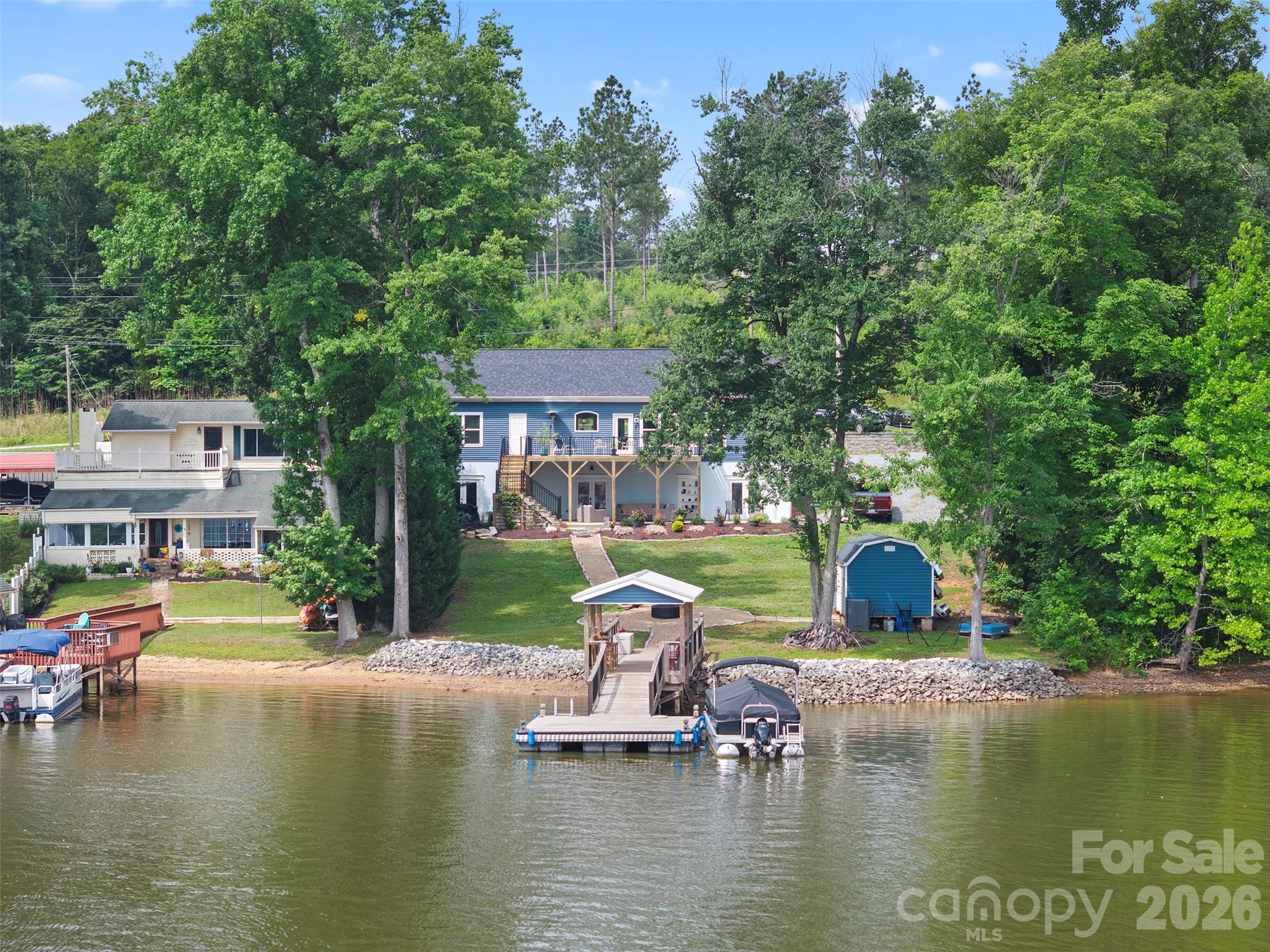 Single Family Residence at 645 Riverside Drive, Lexington, photo 5 of 48