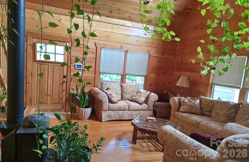 Living Room - 453 Grandview Peaks Drive, Nebo