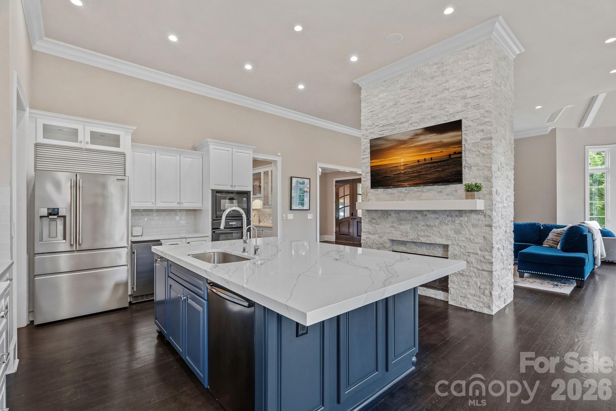 Single Family Residence at 114 Thurstons Way, Mooresville, photo 9 of 50