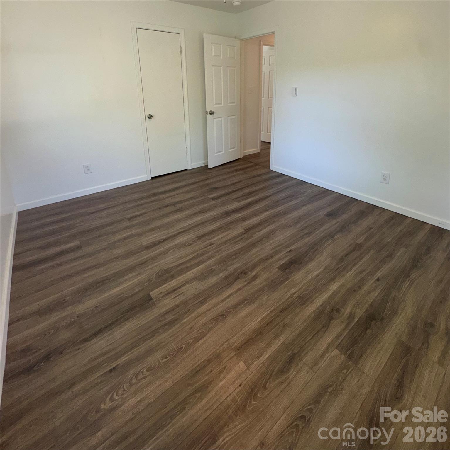 Single Family Residence at 84 E Hunt Drive, Nebo, photo 15 of 19