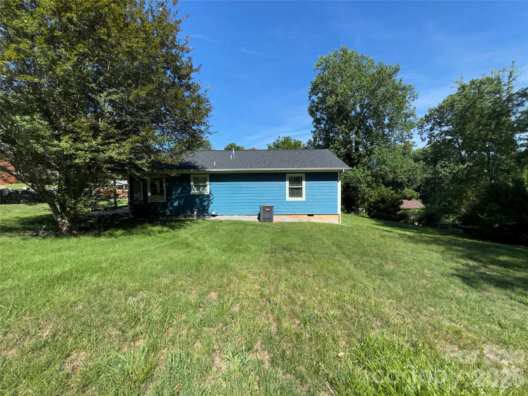Single Family Residence at 84 E Hunt Drive, Nebo, photo 18 of 19
