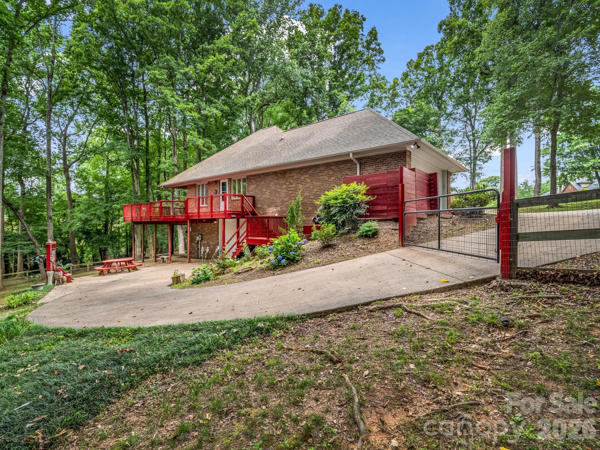 Single Family Residence at 1810 Arbor Way Drive, Shelby, photo 47 of 48