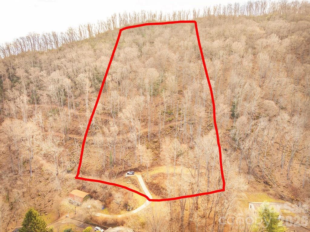 Lot lines are a sketch, not accurate - 93 Patchens Estate Road, Waynesville