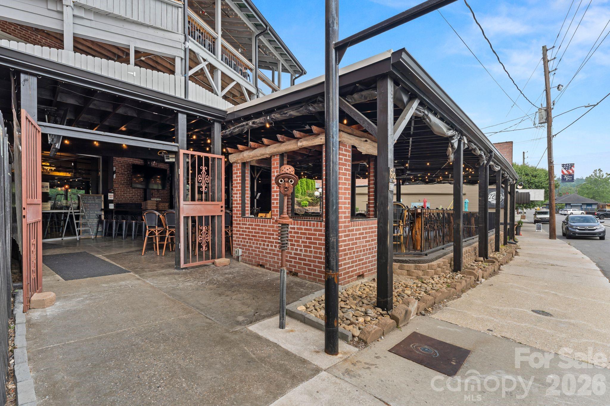 bottom level dining - 69 Locust Street, Spruce Pine