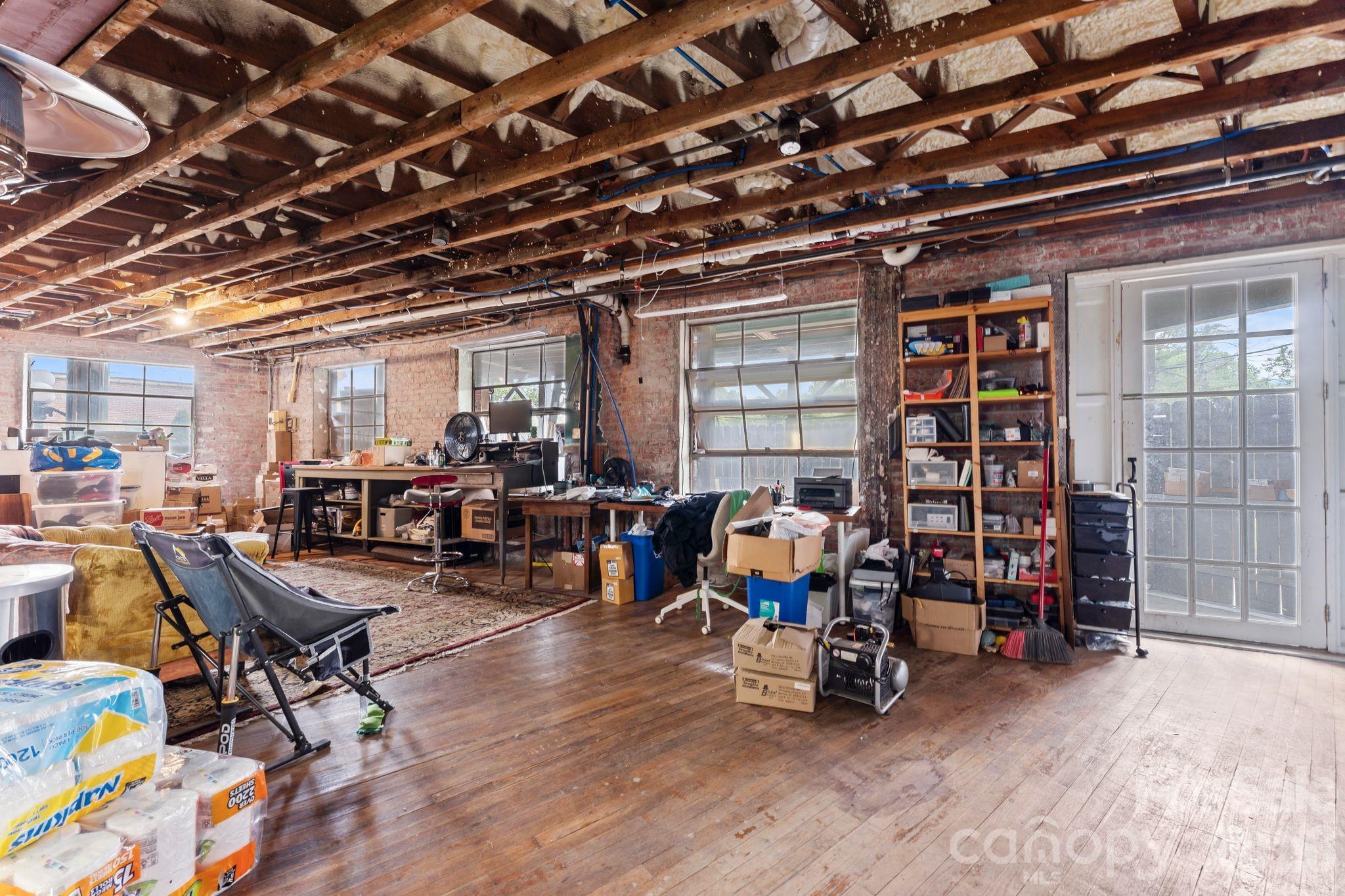 Middle Floor - 69 Locust Street, Spruce Pine