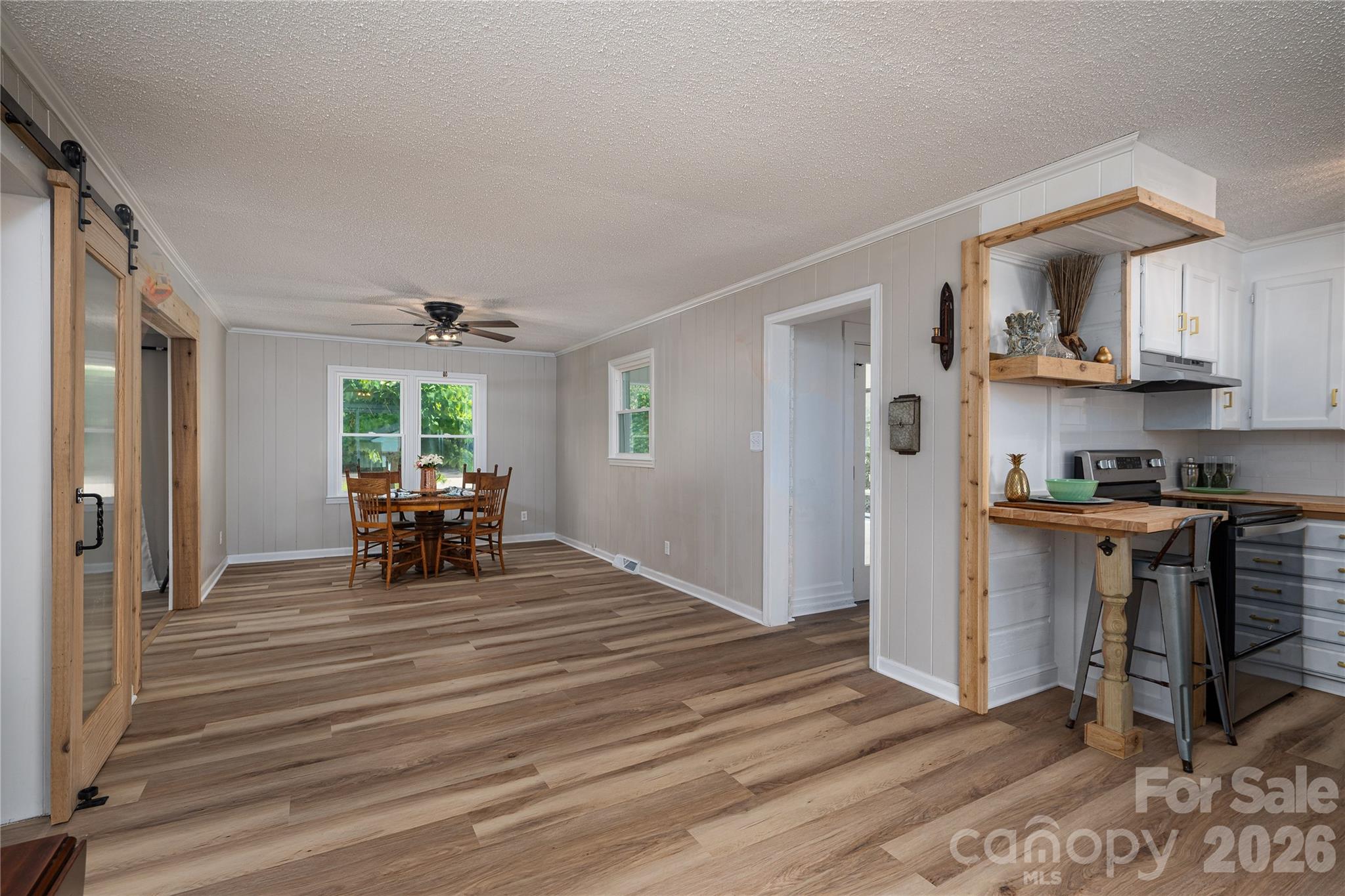 Single Family Residence at 220 Lackey Street, Kings Mountain, photo 24 of 47