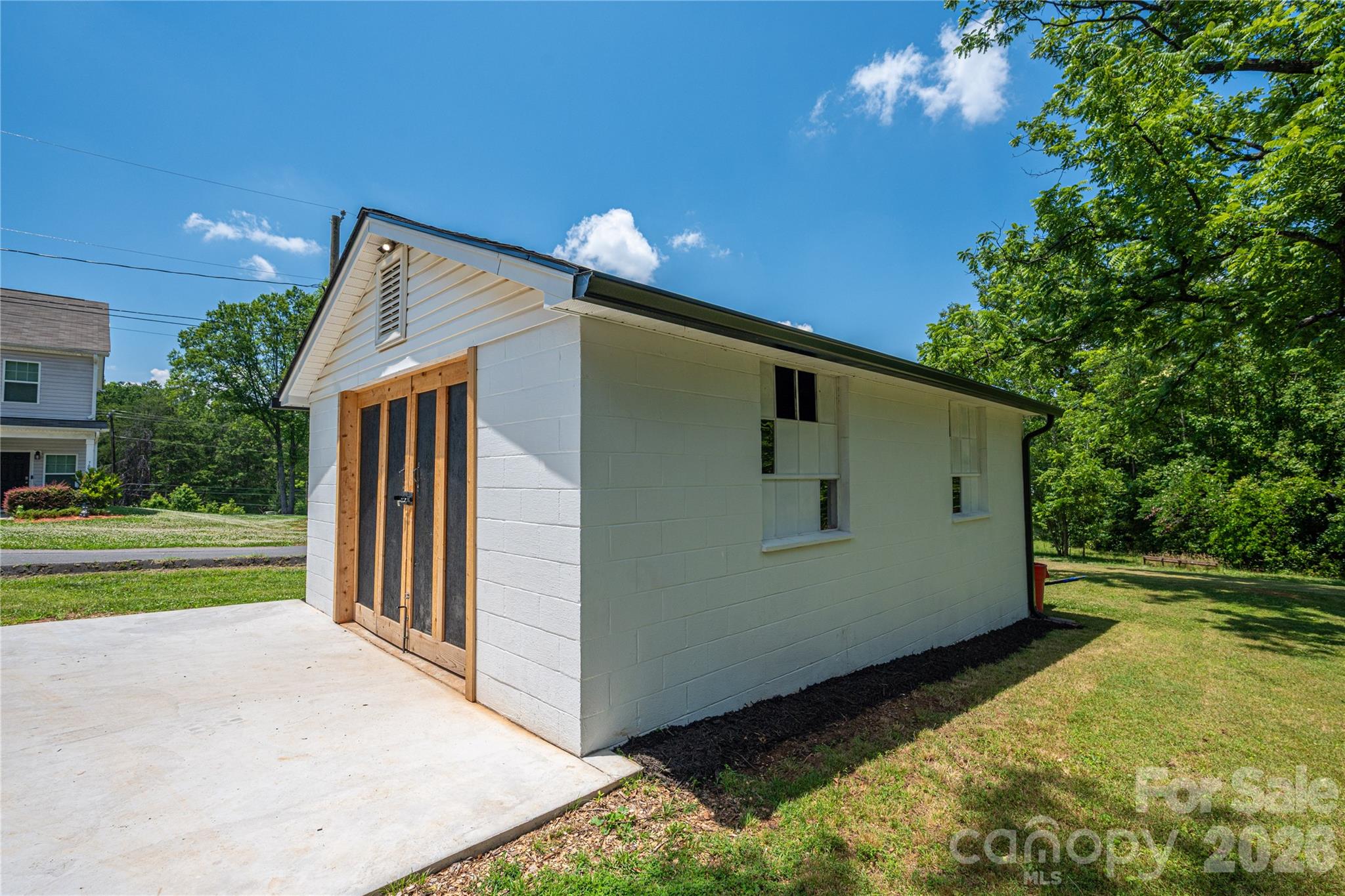 Single Family Residence at 220 Lackey Street, Kings Mountain, photo 40 of 47
