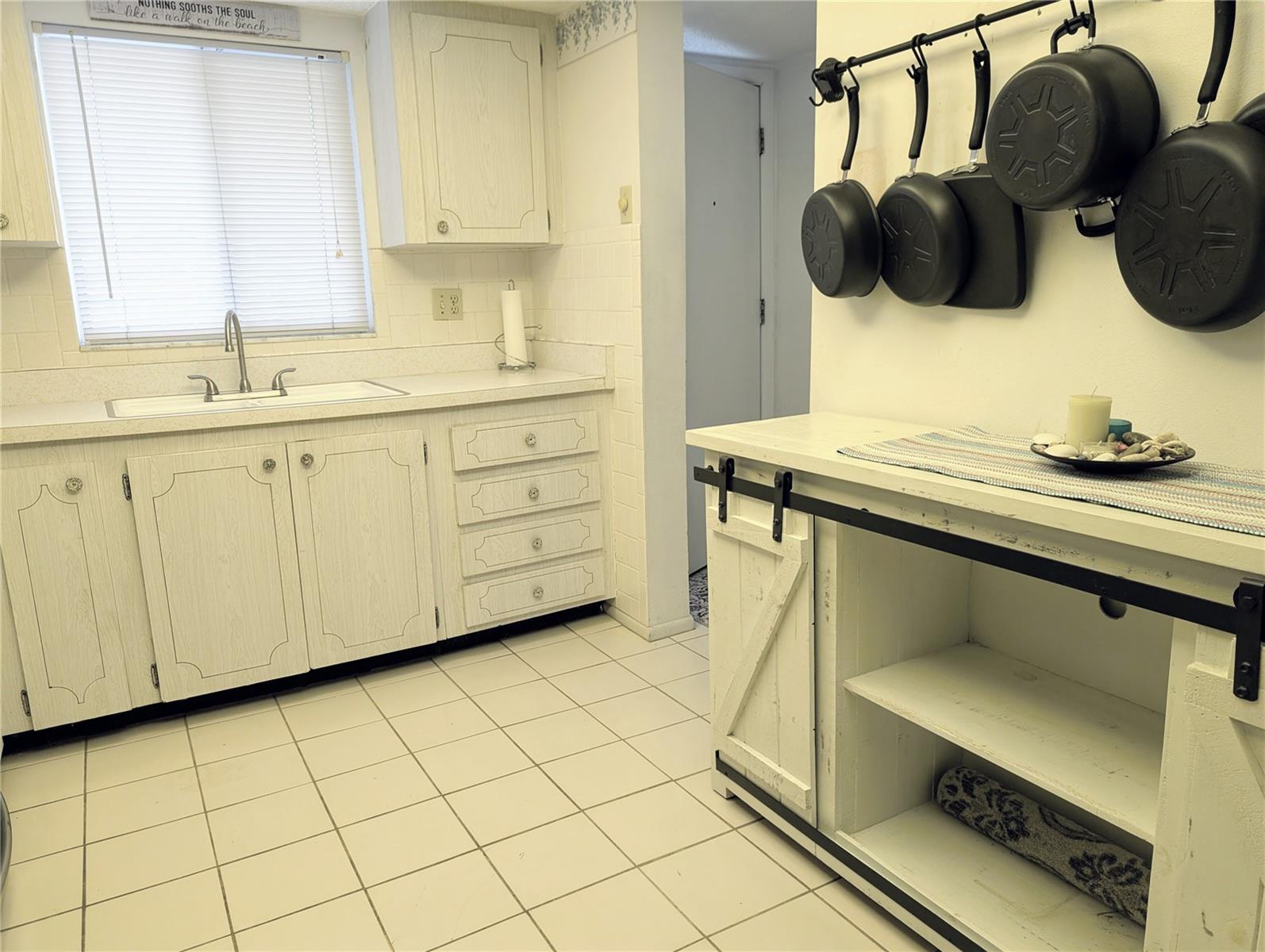 Kitchen additional storage - 3564 LAKE BAYSHORE DR #K-203, BRADENTON