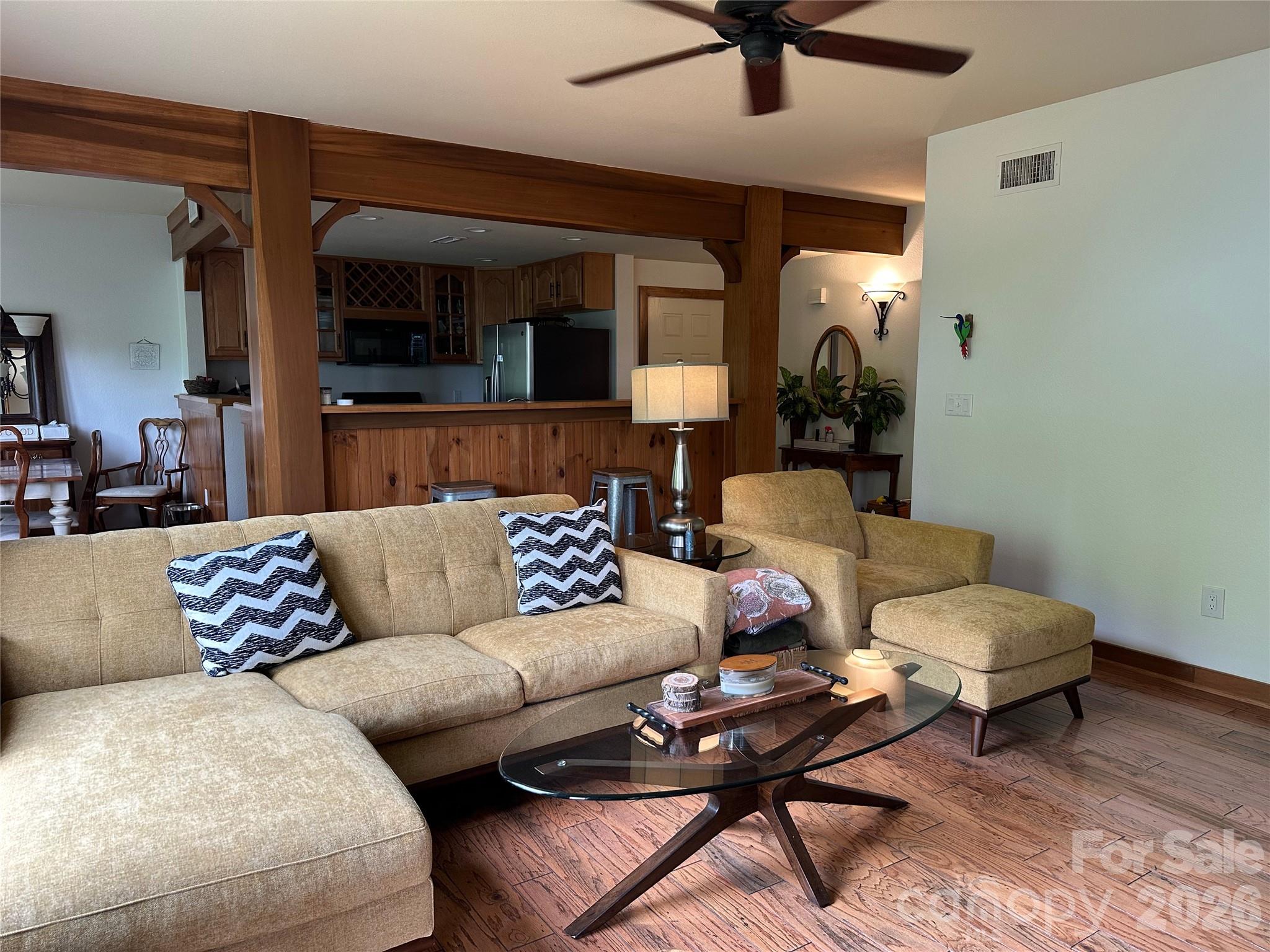 Condominium at 222 Creekside Way, Burnsville, photo 5 of 36