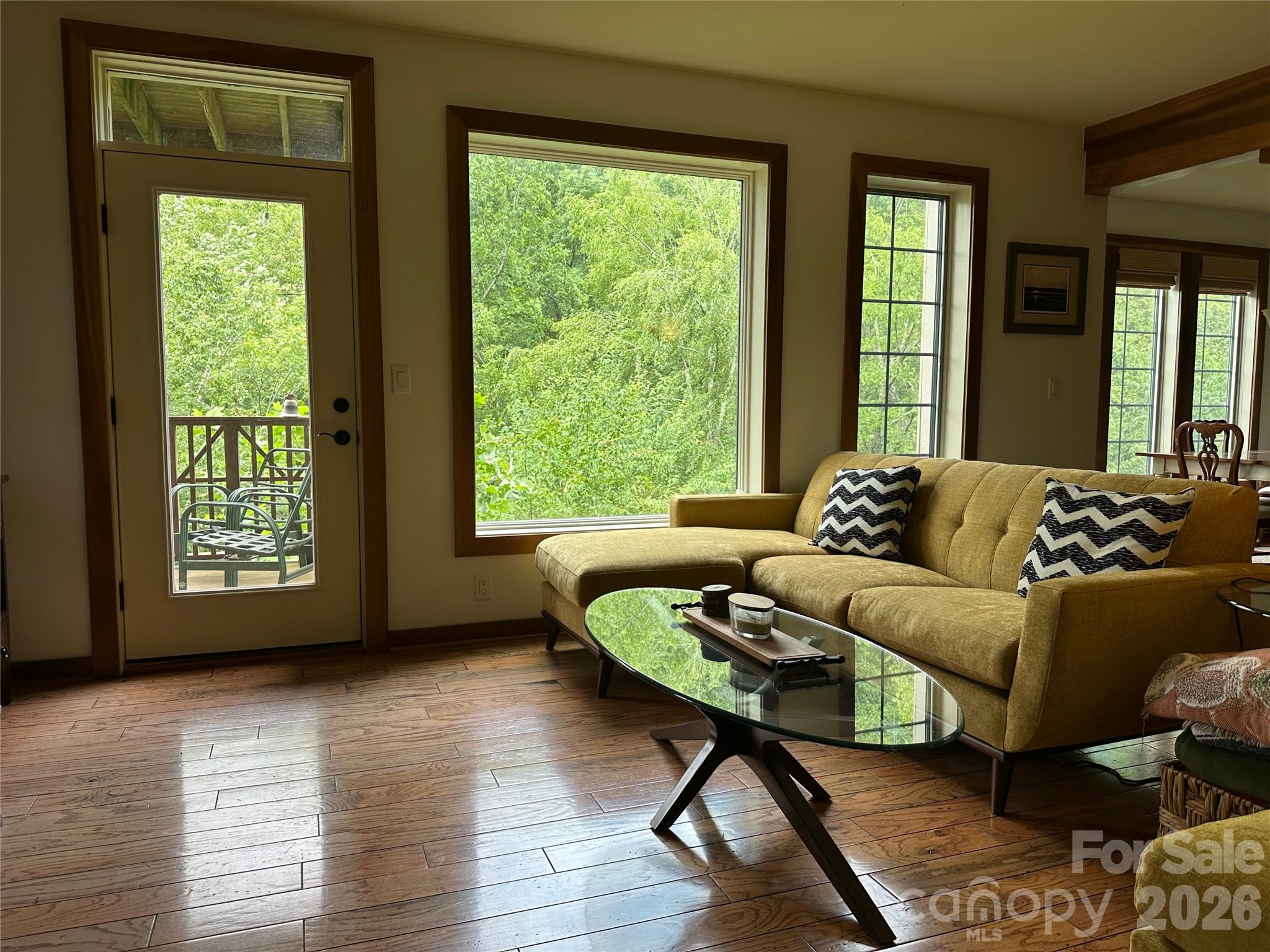 Condominium at 222 Creekside Way, Burnsville, photo 7 of 36