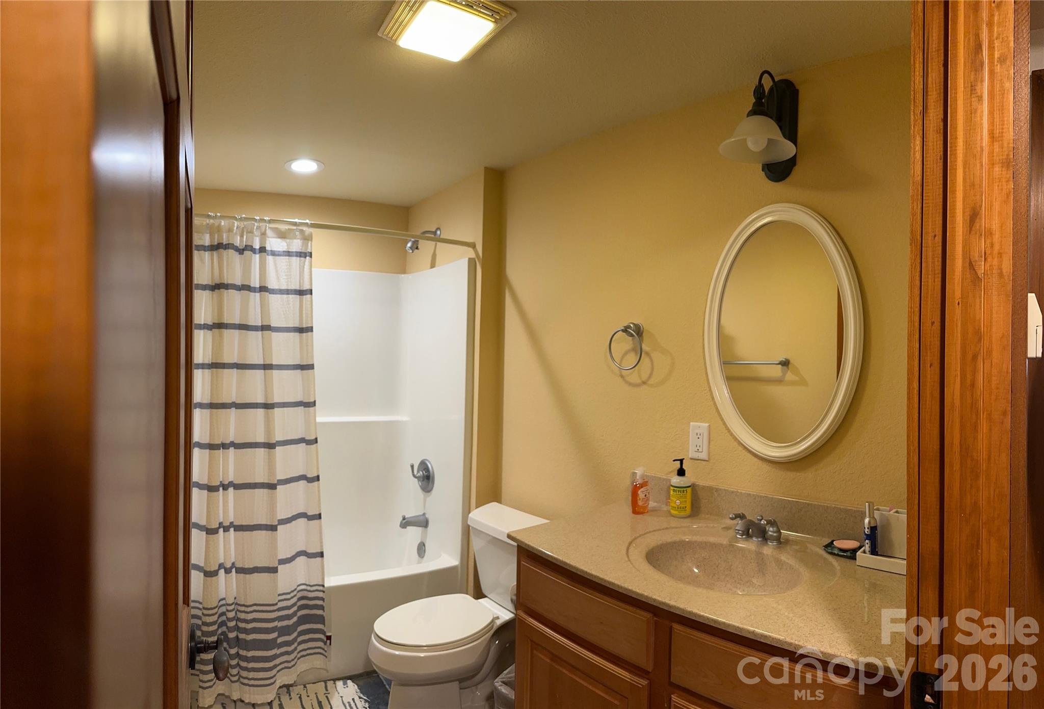 Condominium at 222 Creekside Way, Burnsville, photo 23 of 36
