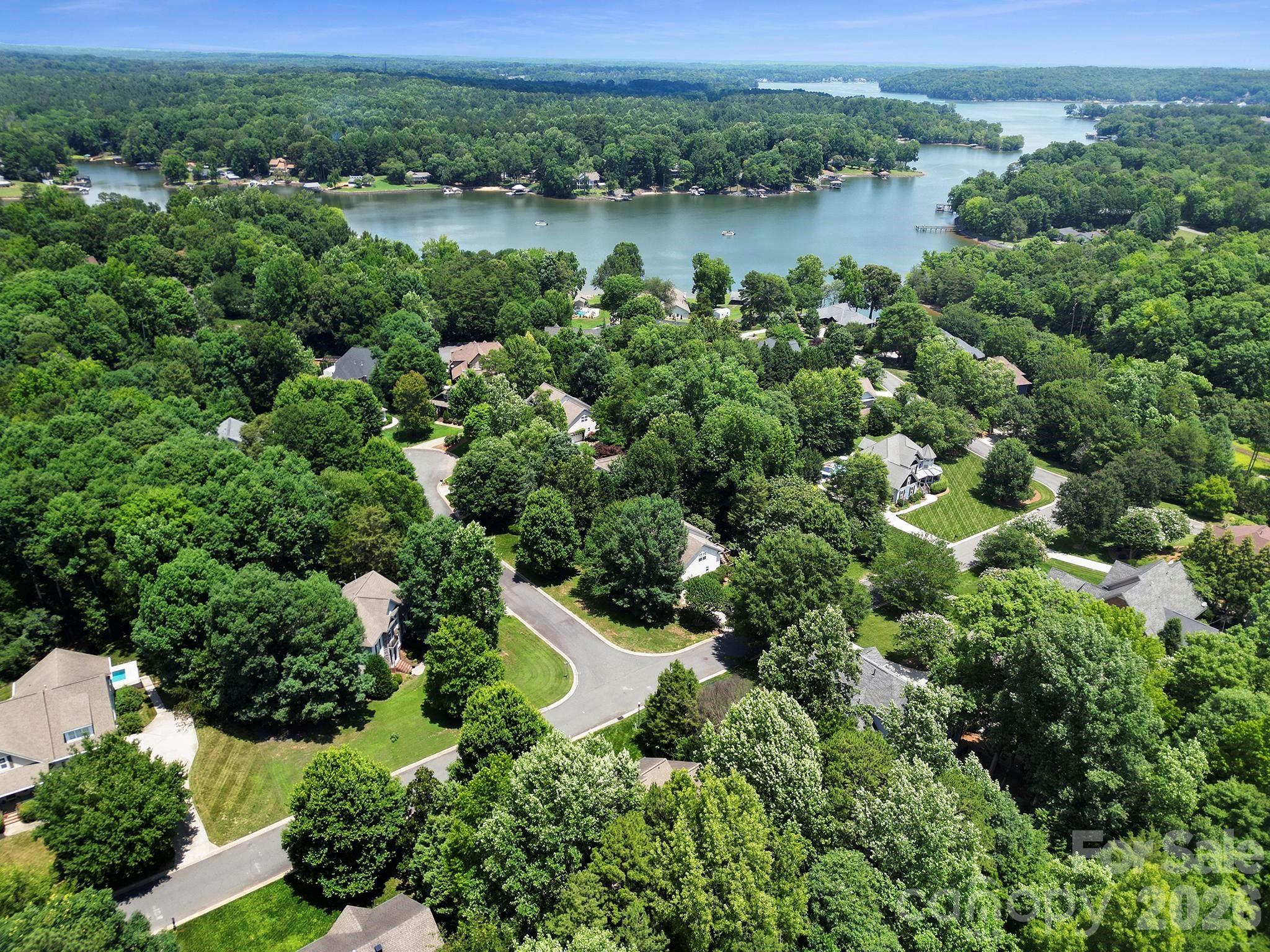 Single Family Residence at 1512 Calvin Hal Road, Lake Wylie, photo 32 of 34