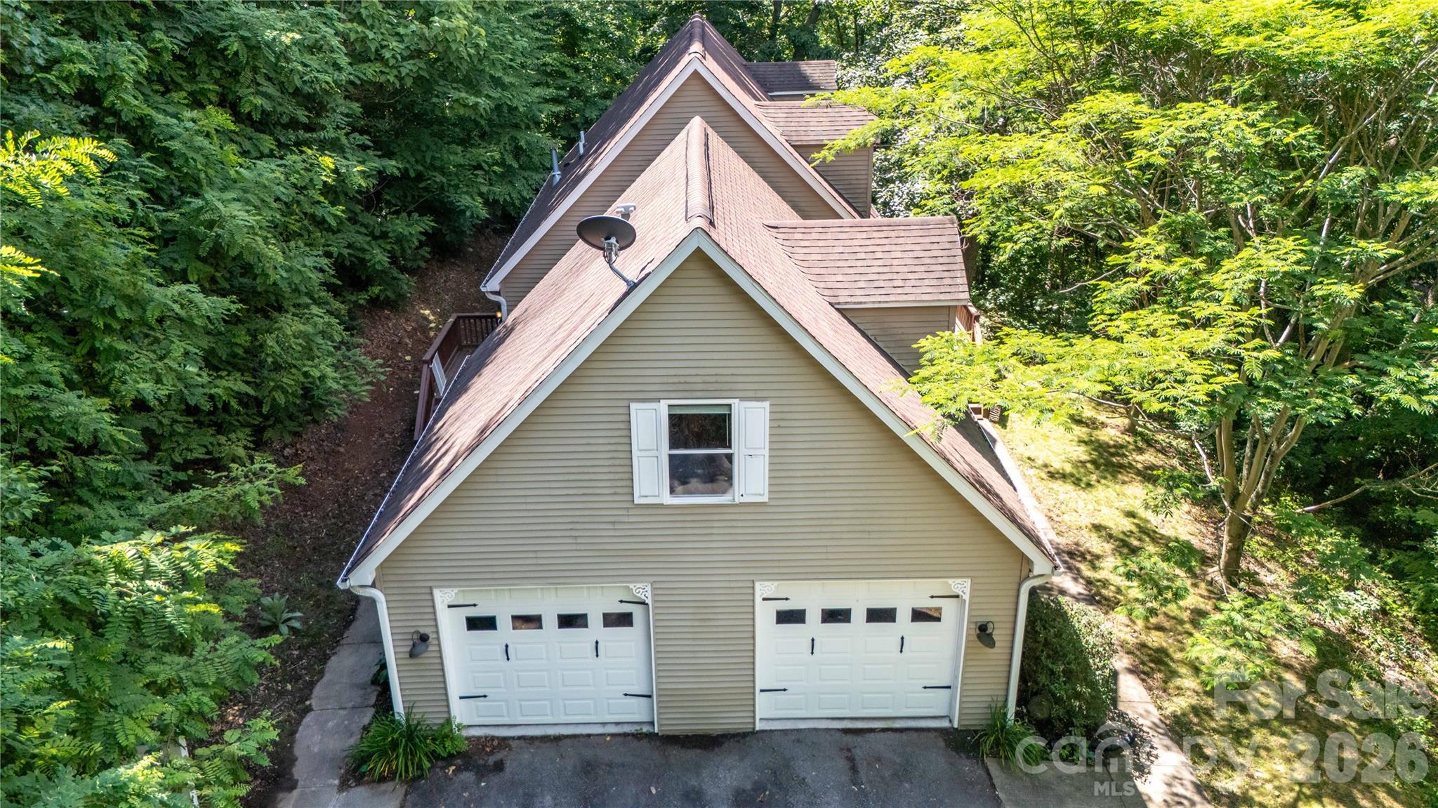 Single Family Residence at 142 Blake Drive, Canton, photo 17 of 48