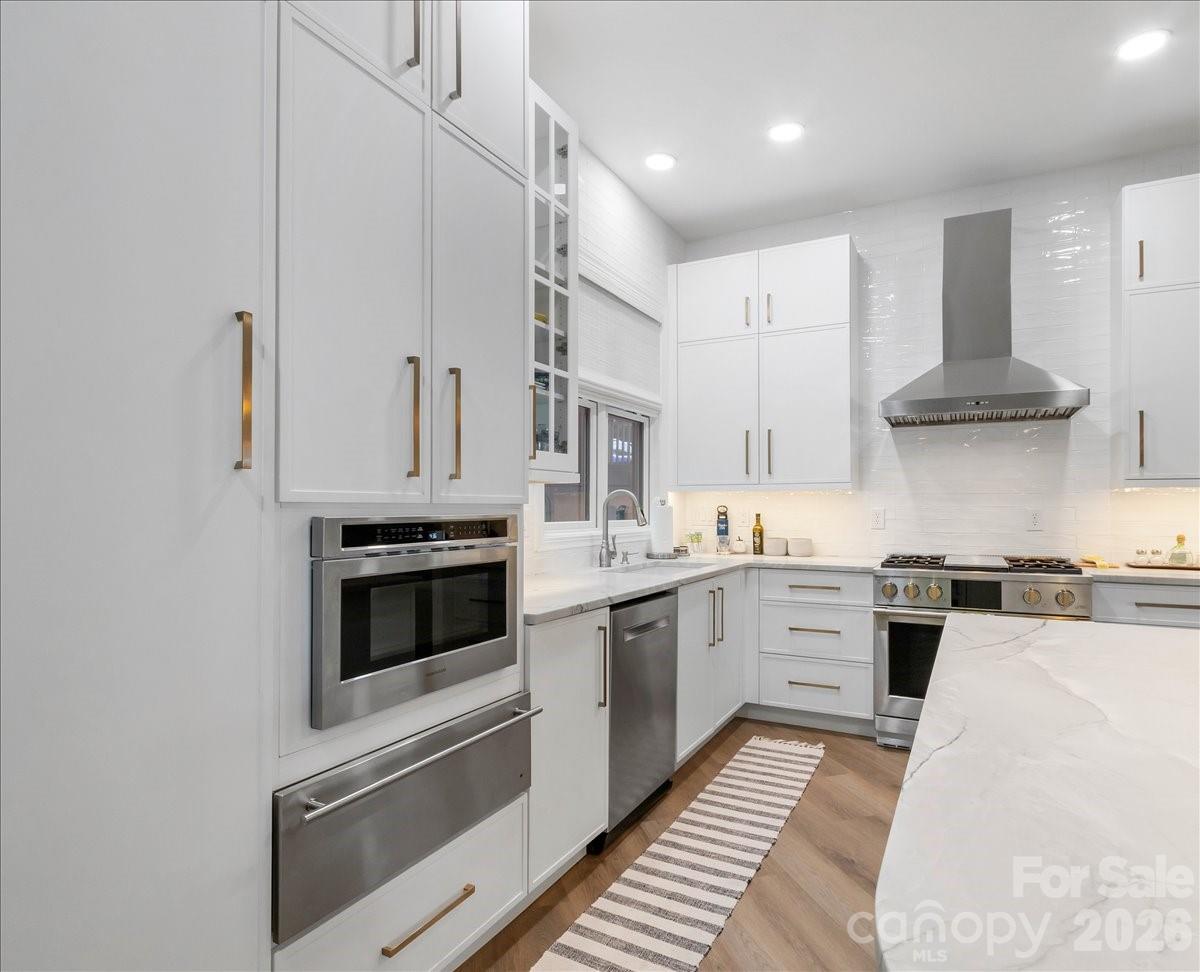 MONOGRAM SS APPLIANCES - WARMING OVEN - 530 Andrew Banks Road, Burnsville