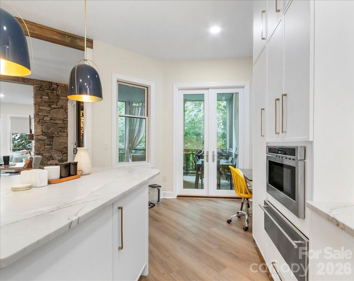 FRENCH DOORS TO SCREEN/ENCLOSED PORCH - 530 Andrew Banks Road, Burnsville