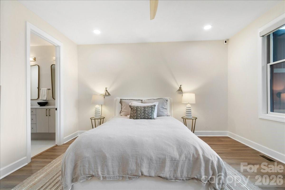 LL - 2ND PRIMARY BDRM - 530 Andrew Banks Road, Burnsville