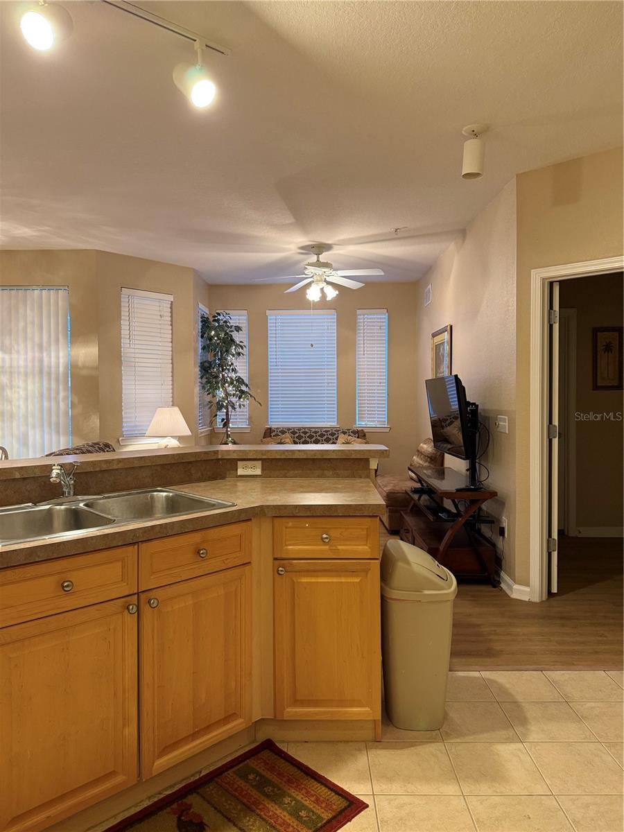Condominium at 714 TERRACE RIDGE CIR #714, DAVENPORT, photo 11 of 76