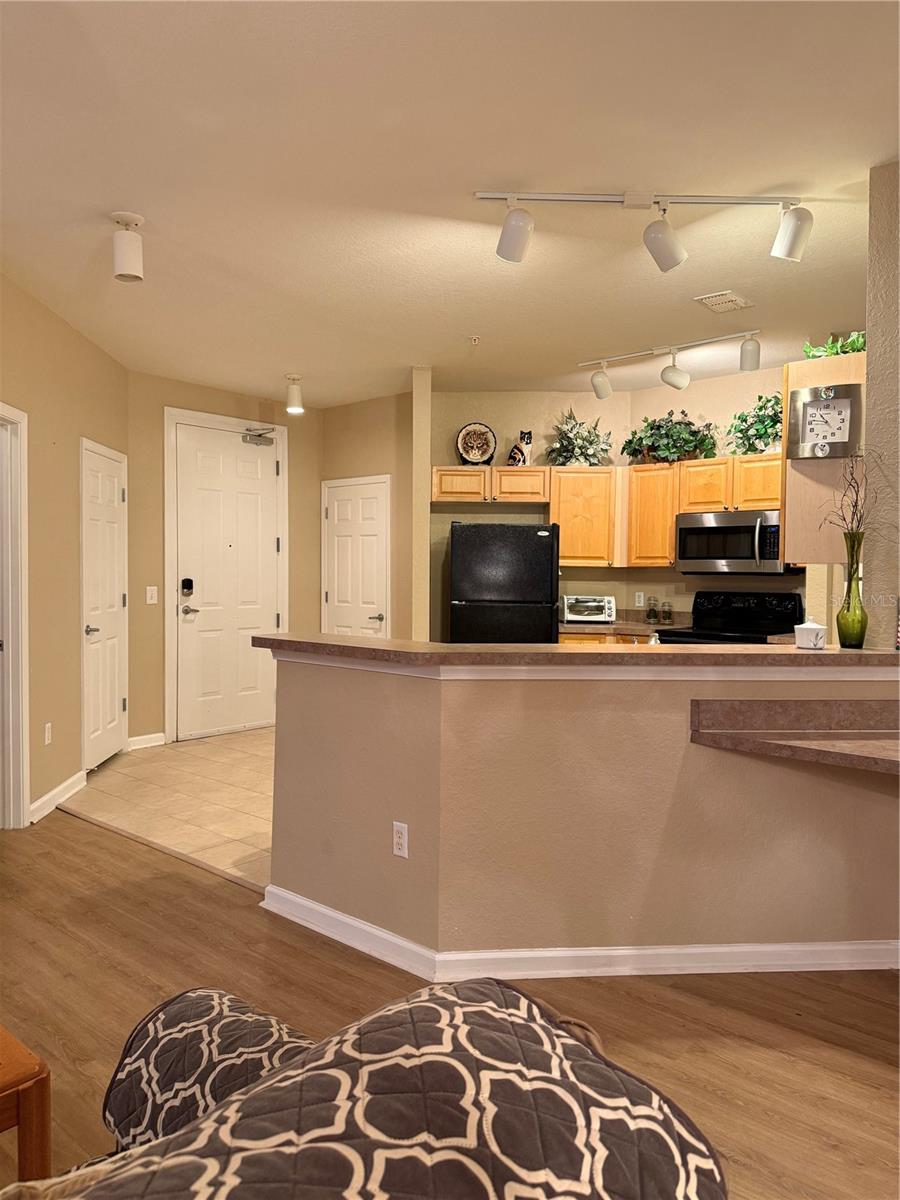 Condominium at 714 TERRACE RIDGE CIR #714, DAVENPORT, photo 14 of 76