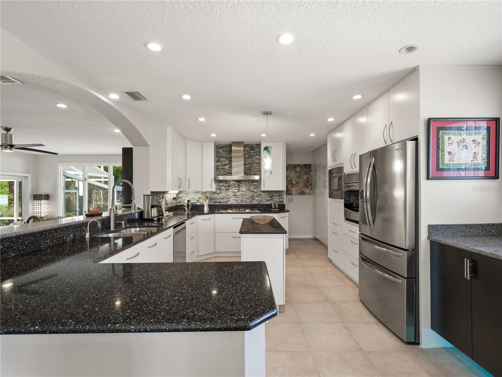 Single Family Residence at 1508 S RIVERSIDE DR, NEW SMYRNA BEACH, photo 11 of 94