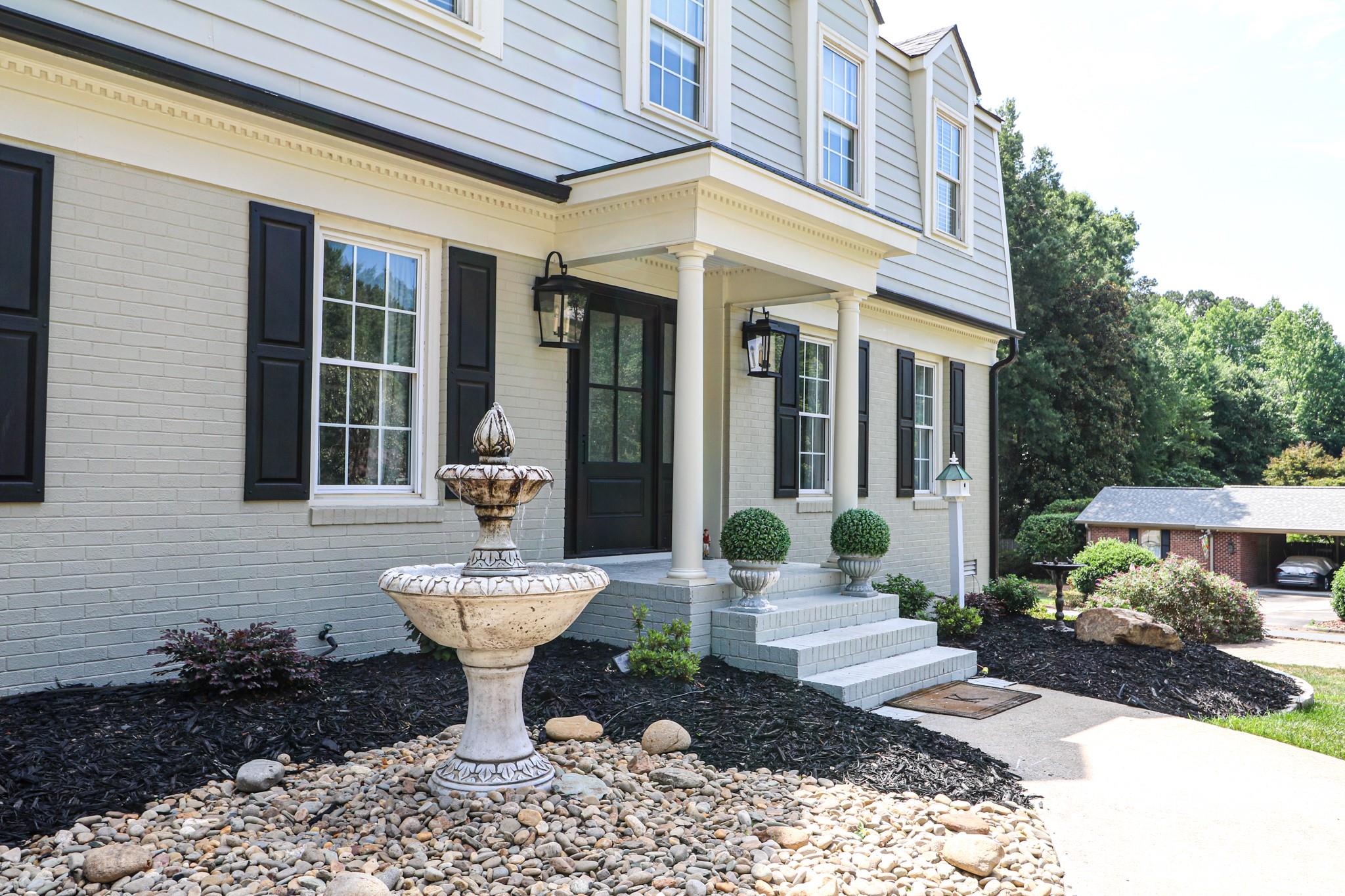 Single Family Residence at 120 Wellington Drive, Salisbury, photo 4 of 40