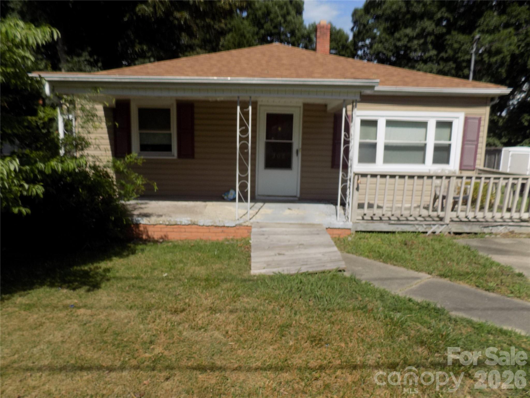308 S Vine Street