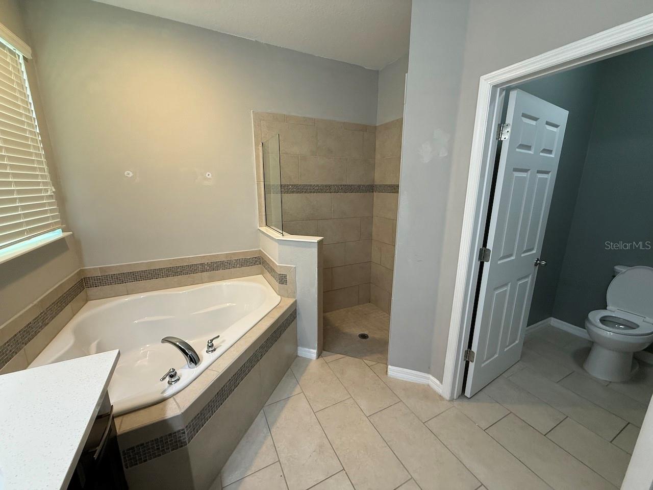 Single Family Residence at 5251 VILLA ROSA AVE, ST CLOUD, photo 17 of 37