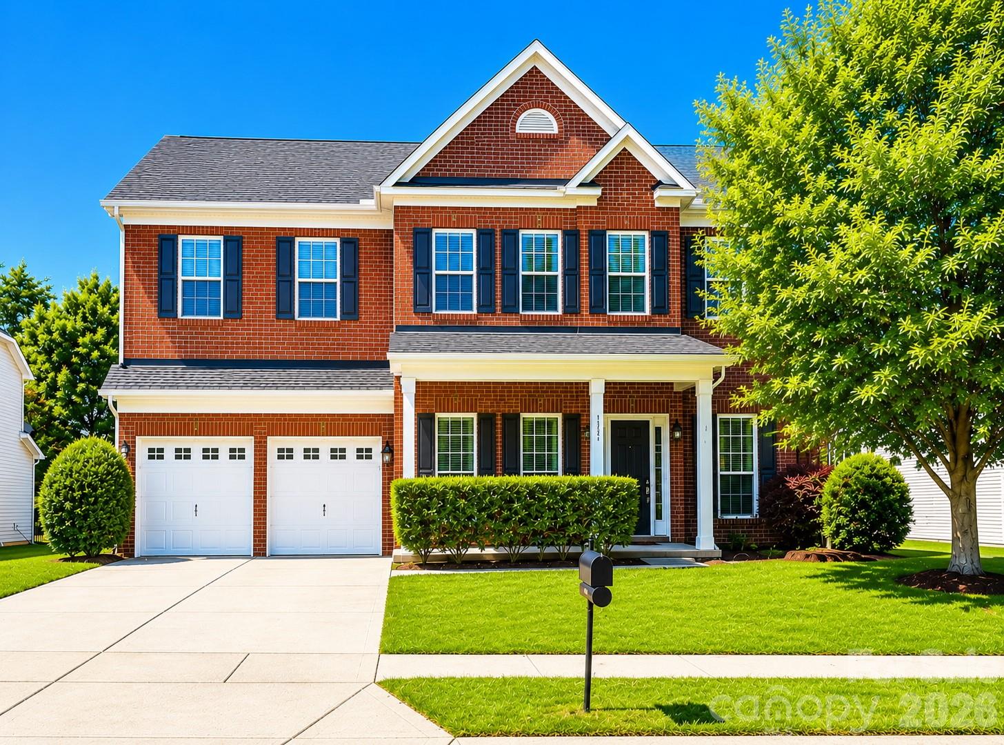 Single Family Residence at 4857 Annelise Drive, Harrisburg, photo 2 of 38