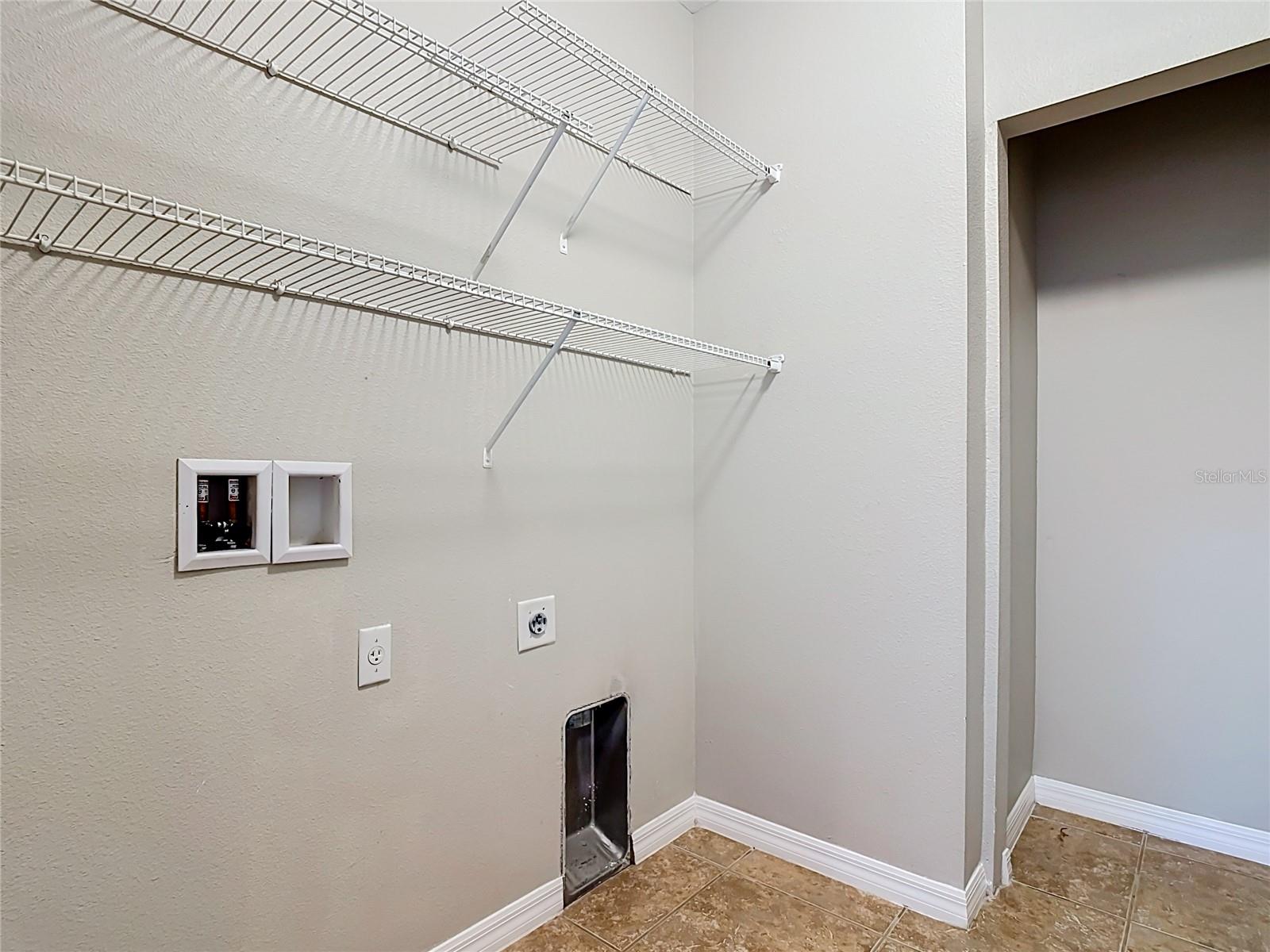 Single Family Residence at 1562 TAMARIND RD, DAVENPORT, photo 18 of 22