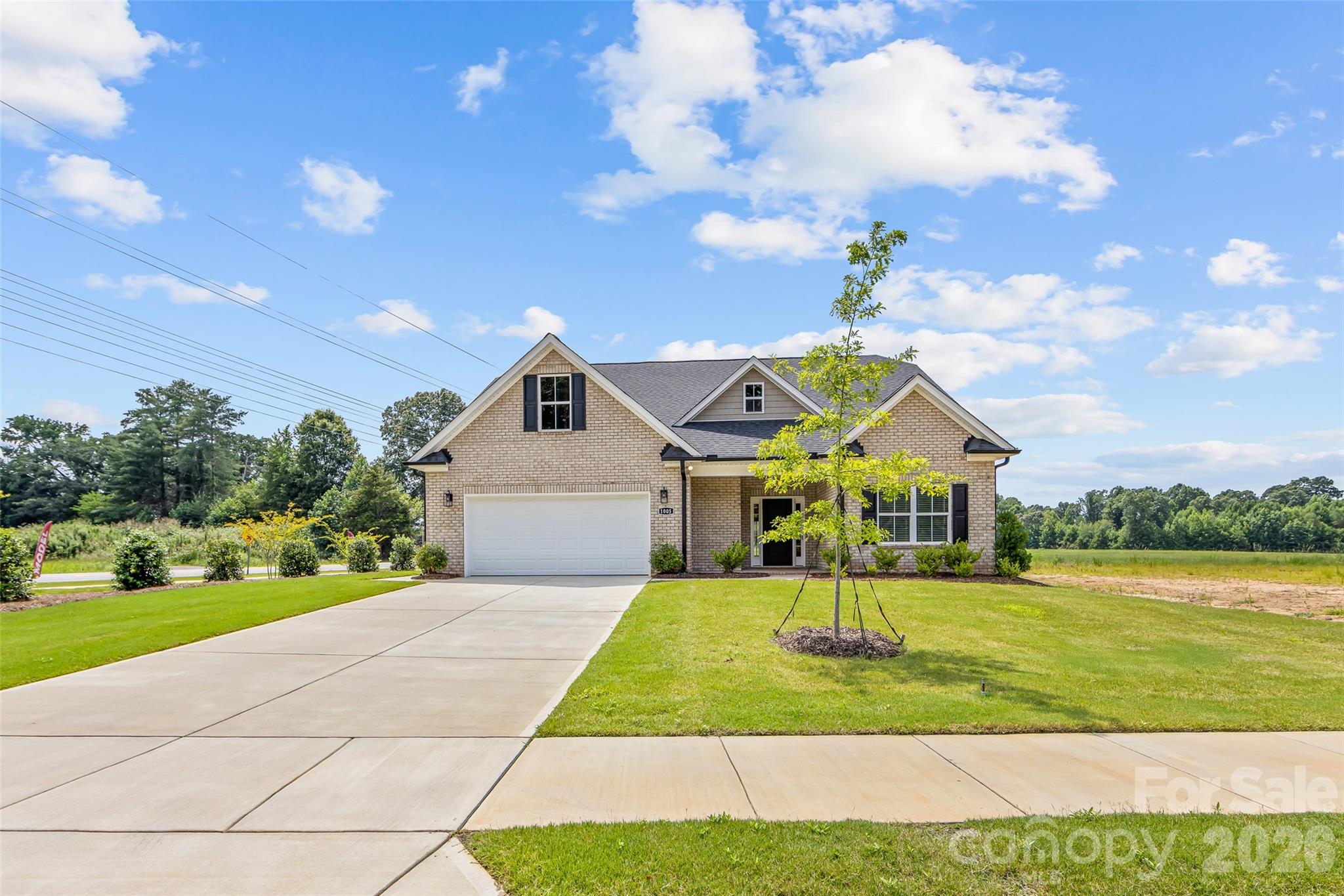 Single Family Residence at 1247 Archer Loop, Waxhaw, photo 2 of 45