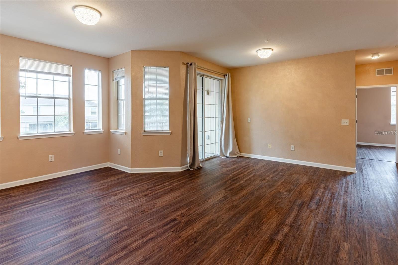 Condominium at 709 TERRACE RIDGE CIR #709, DAVENPORT, photo 18 of 34