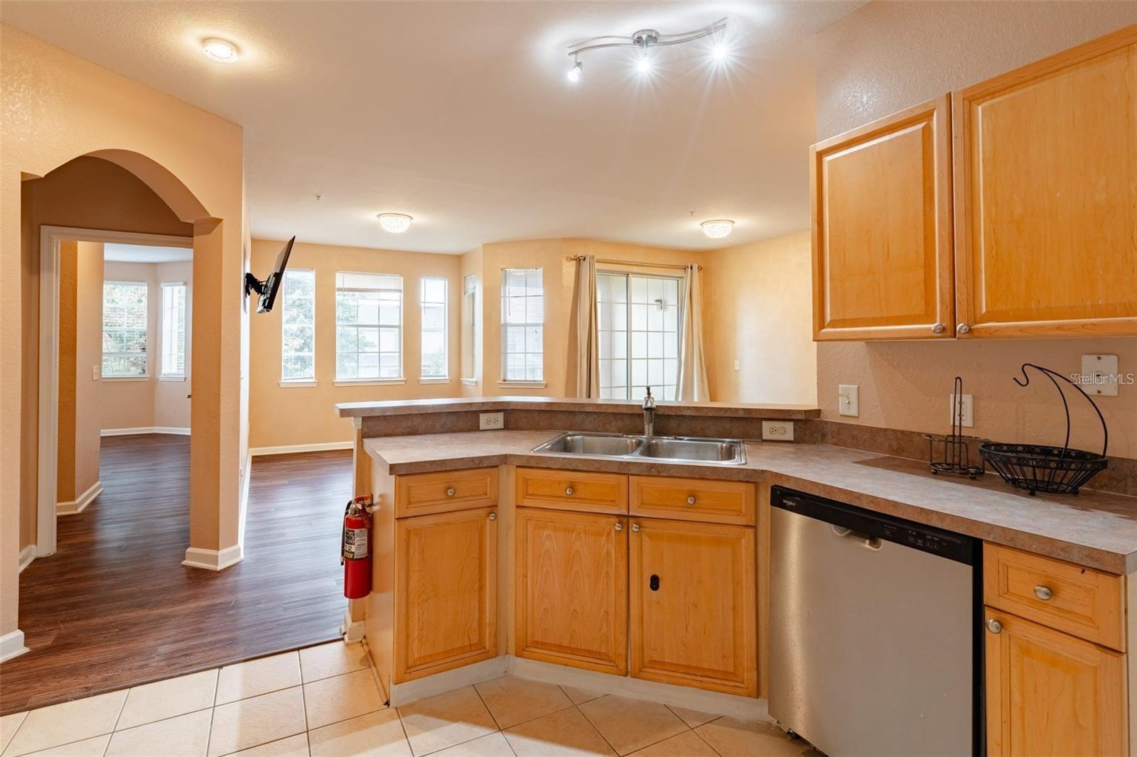 Condominium at 709 TERRACE RIDGE CIR #709, DAVENPORT, photo 6 of 34