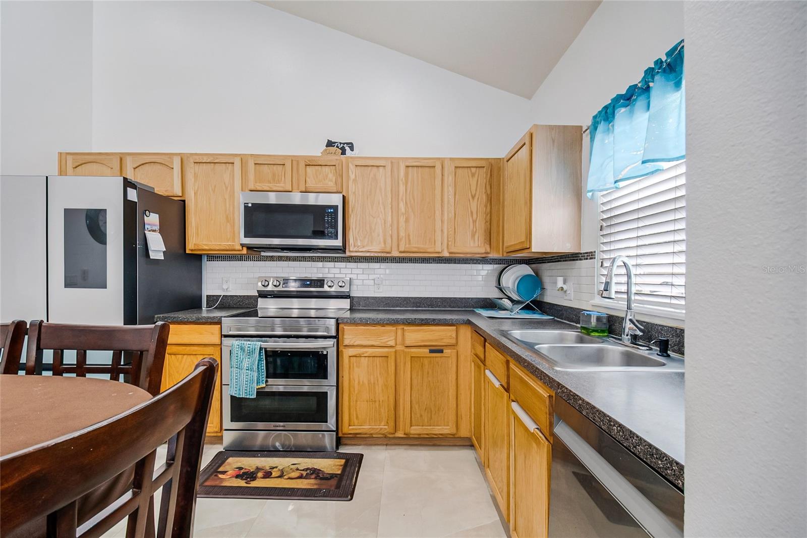 Single Family Residence at 1228 SANDY RIDGE DR, DAVENPORT, photo 13 of 40