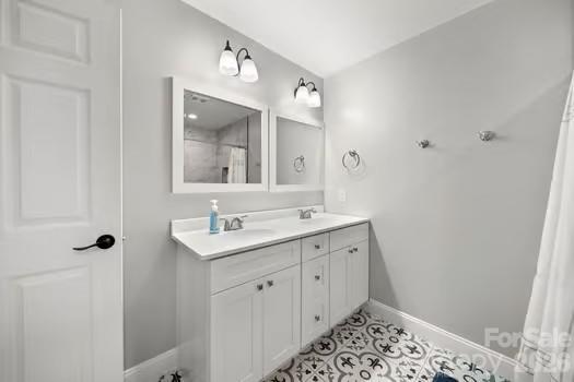Primary Bath - 138 Shumaker Drive, Statesville