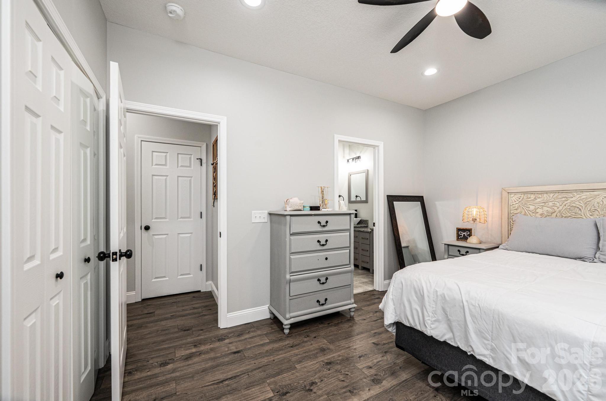 Single Family Residence at 29 Central Avenue, Granite Falls, photo 12 of 20
