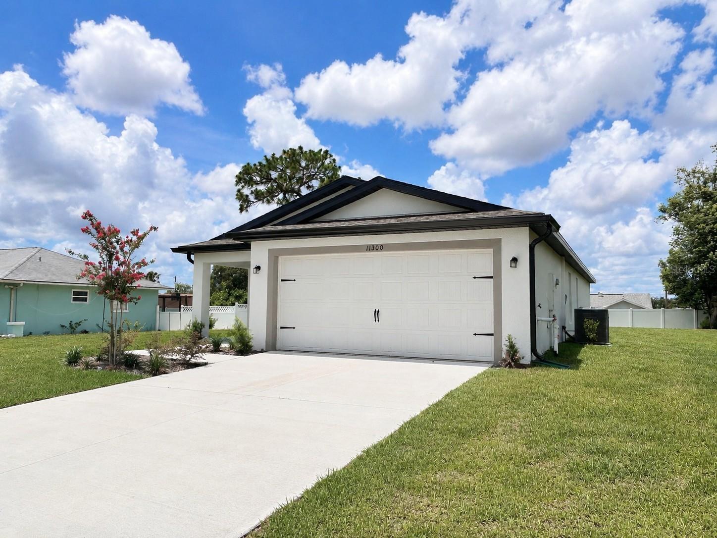 Single Family Residence at 11300 LIBBY RD, SPRING HILL