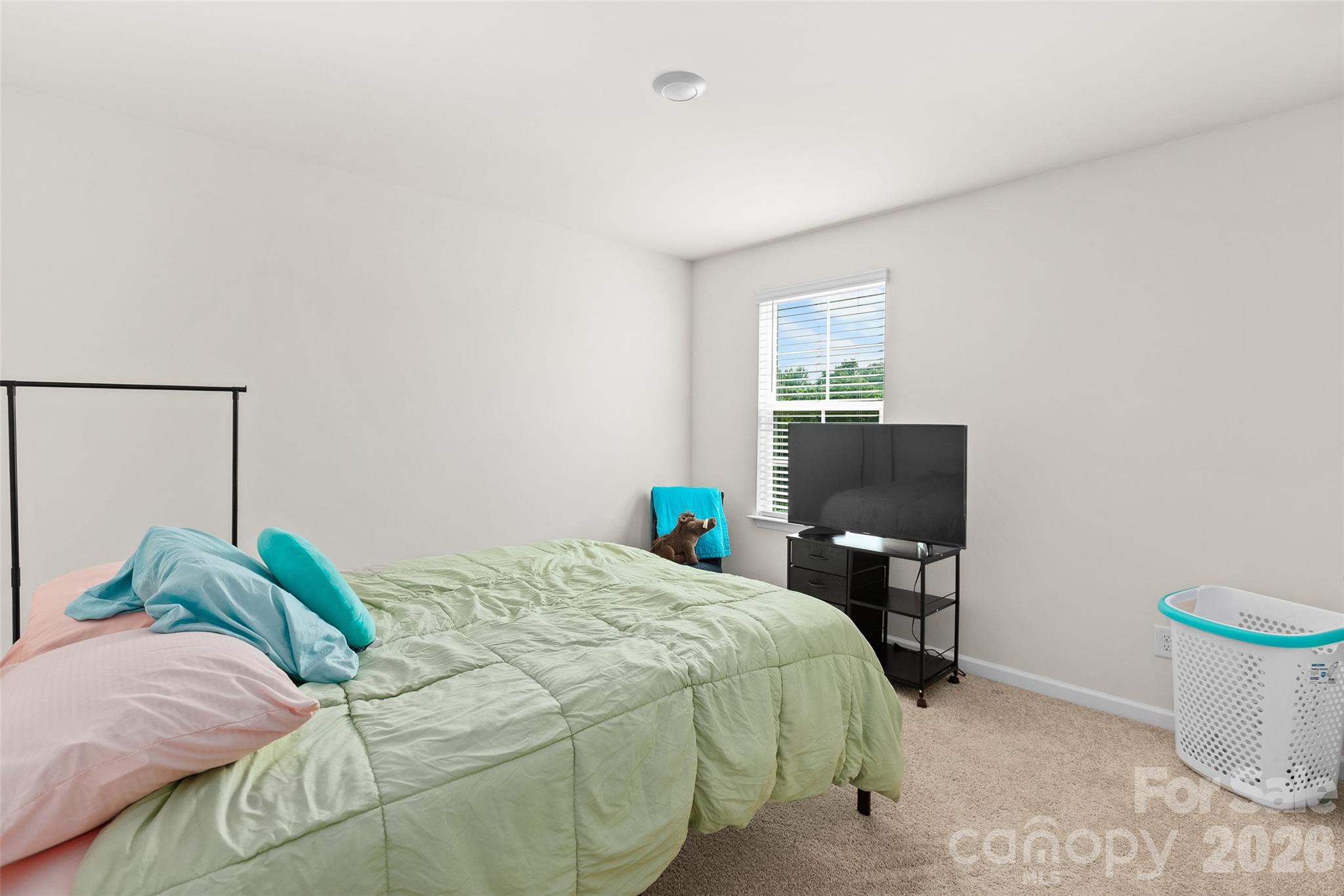 Single Family Residence at 164 Ashfield Lane, Lexington, photo 26 of 44