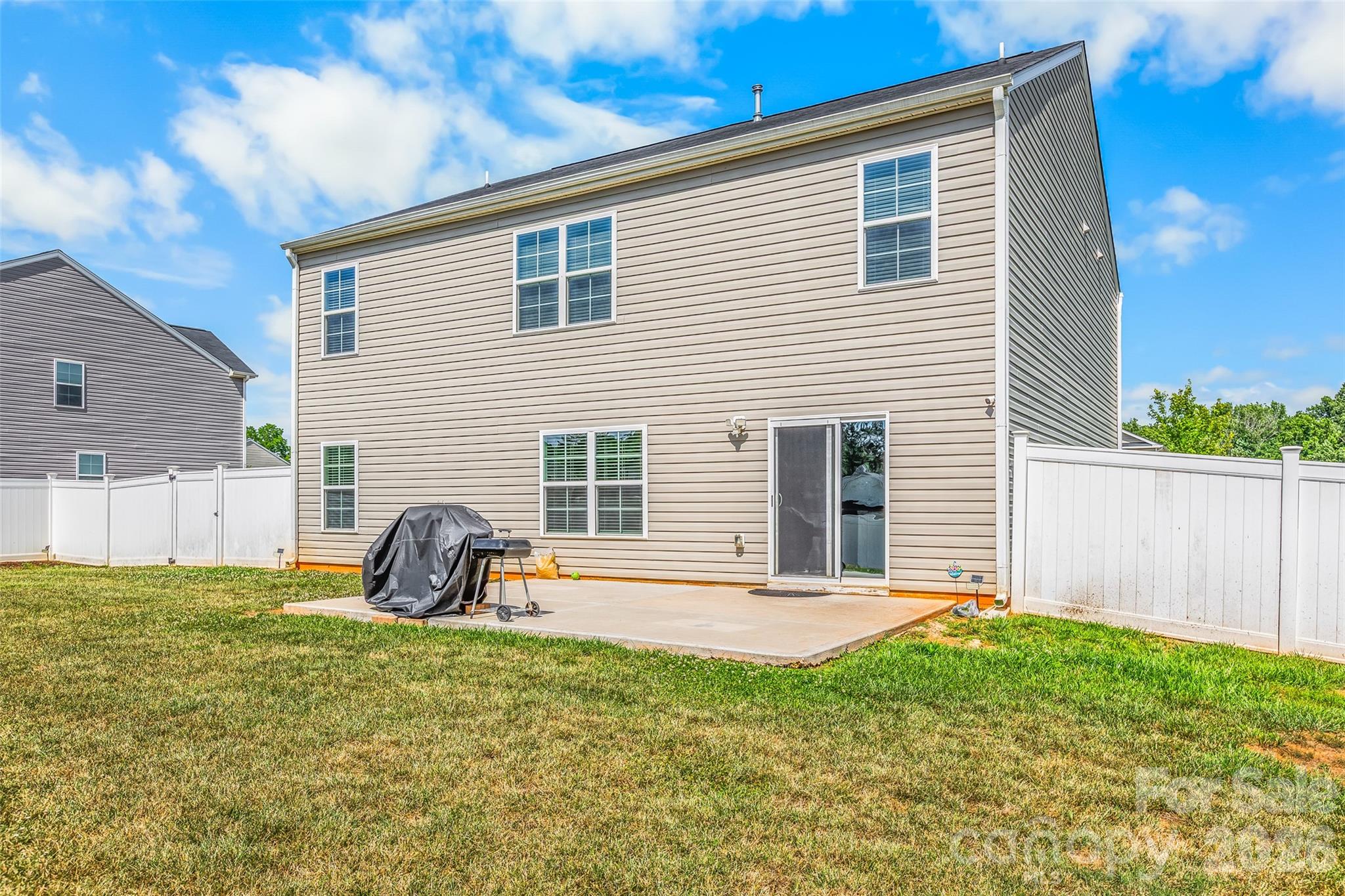 Single Family Residence at 164 Ashfield Lane, Lexington, photo 36 of 44