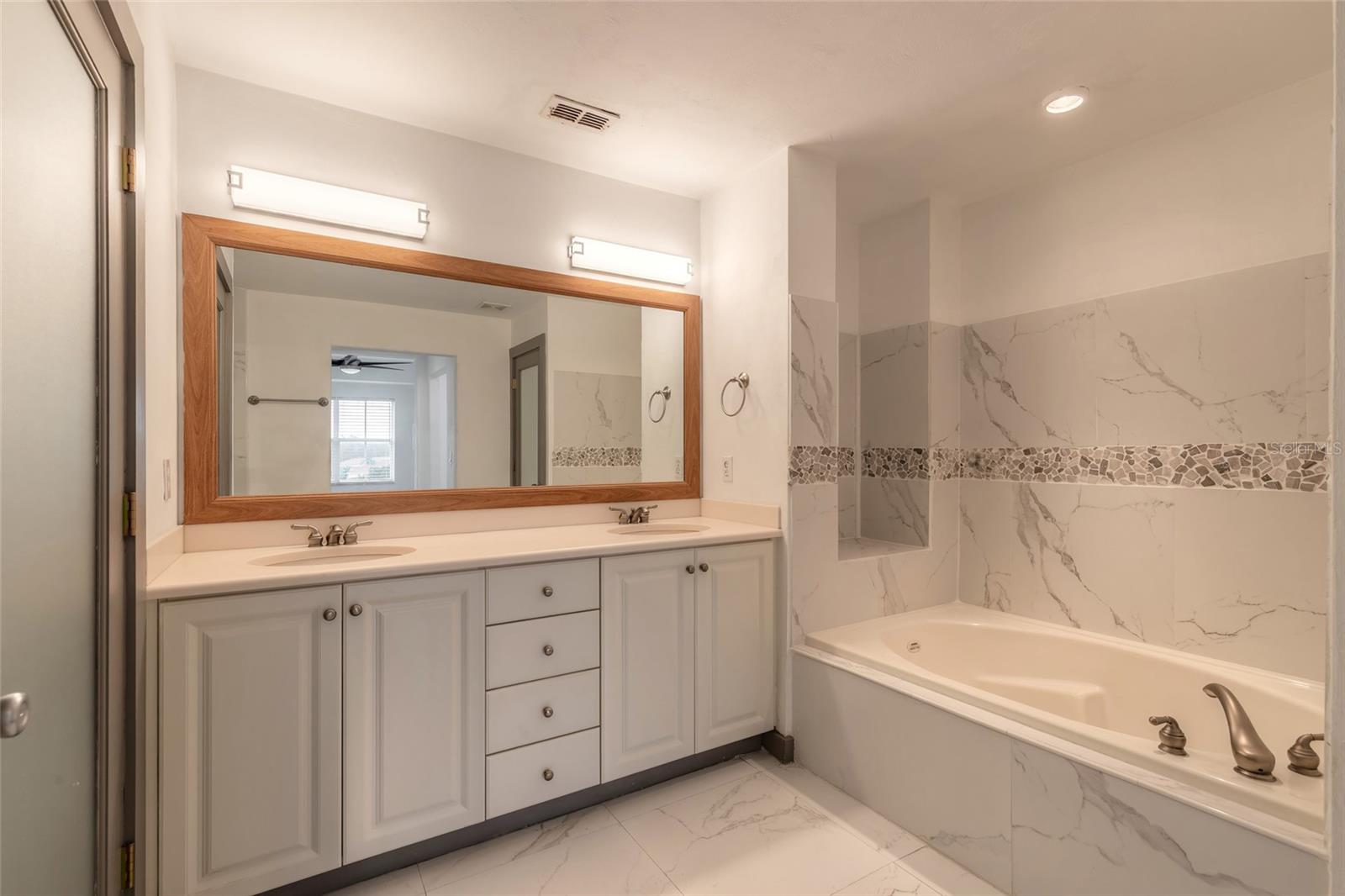 Primary Bath - 424 LUNA BELLA LN #416C, NEW SMYRNA BEACH