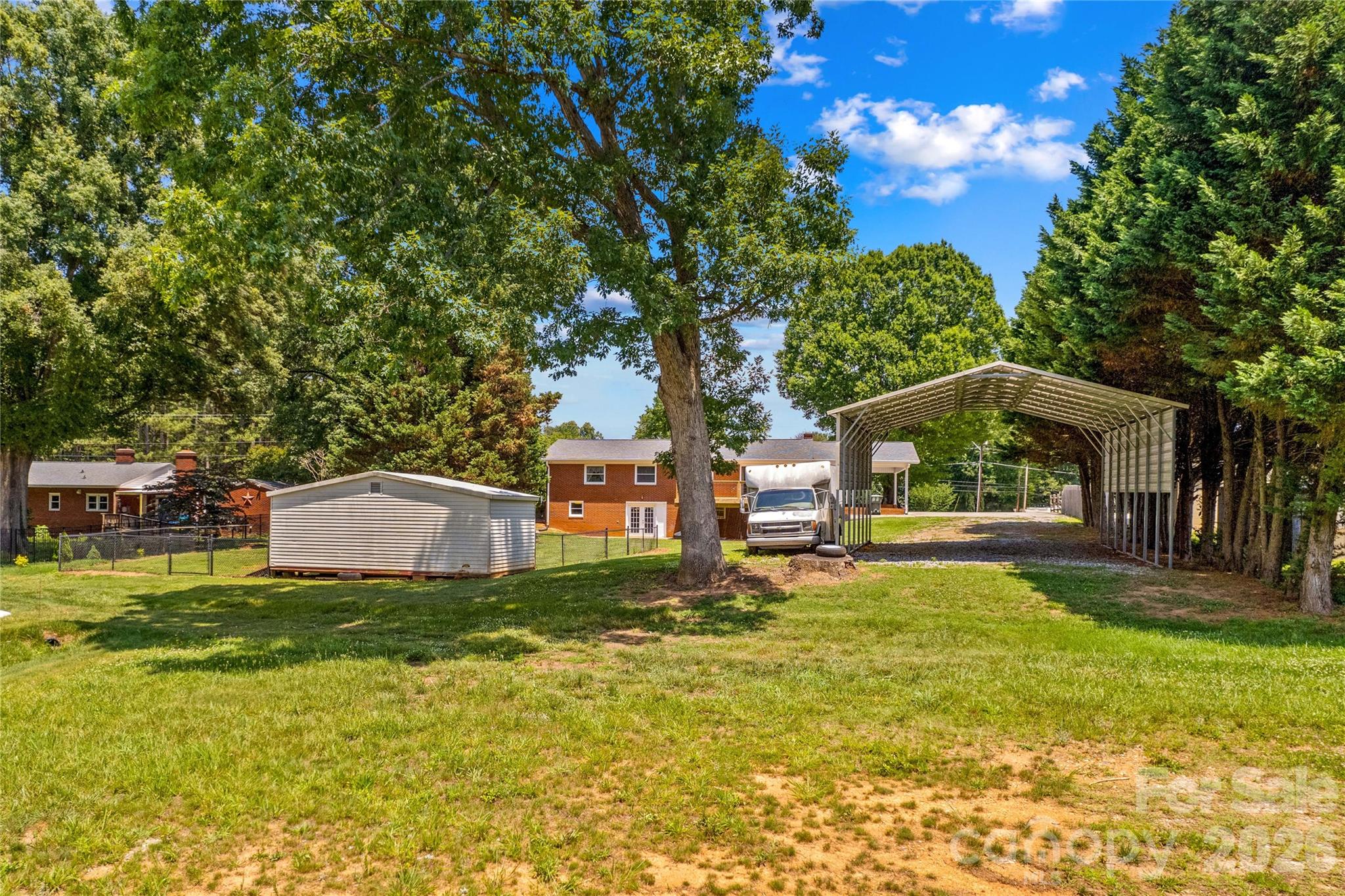 Single Family Residence at 946 Shearers Road, Mooresville, photo 45 of 48