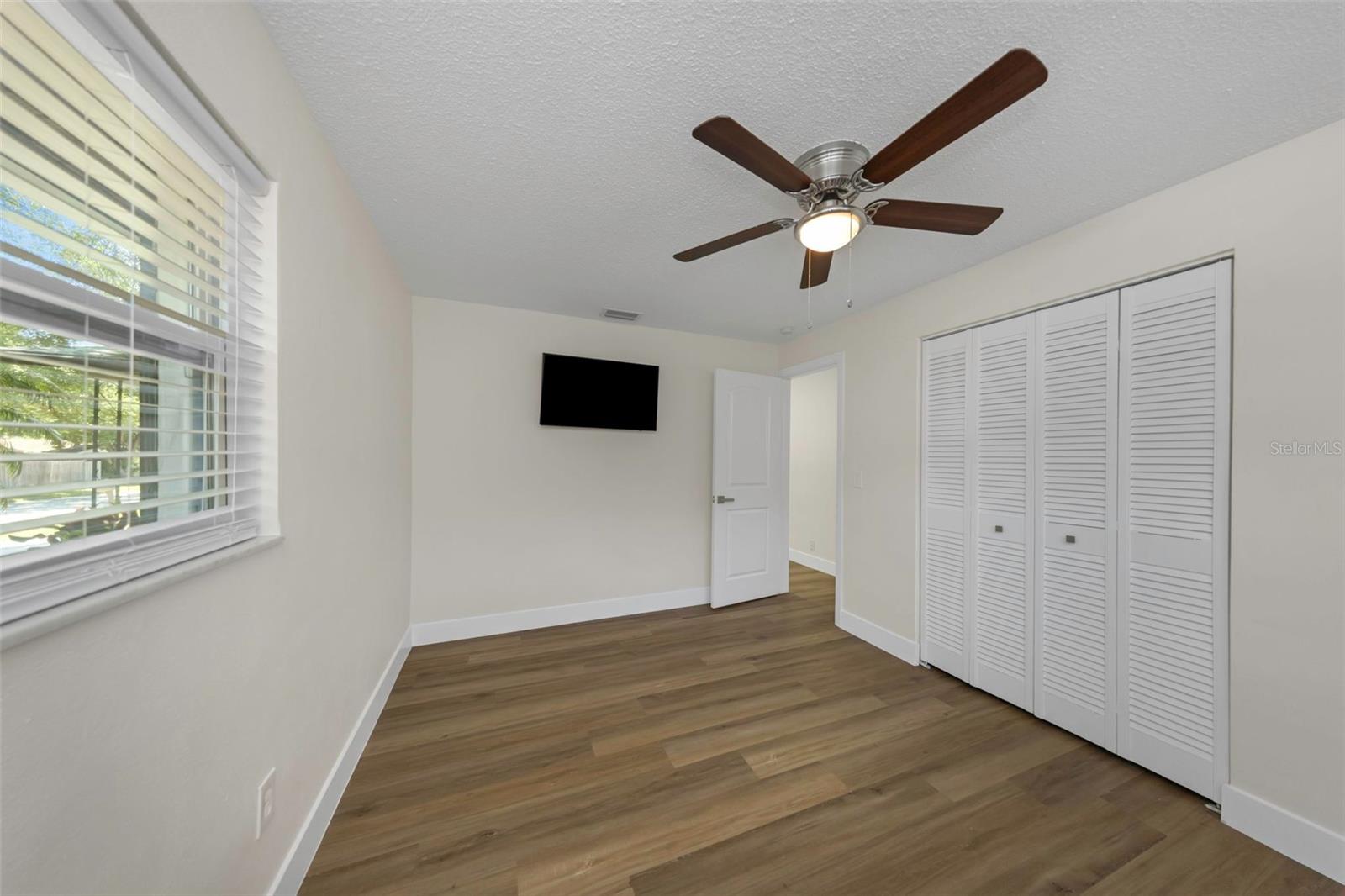 Bedroom #2 - Reverse View - 1806 VANCOUVER DR, CLEARWATER