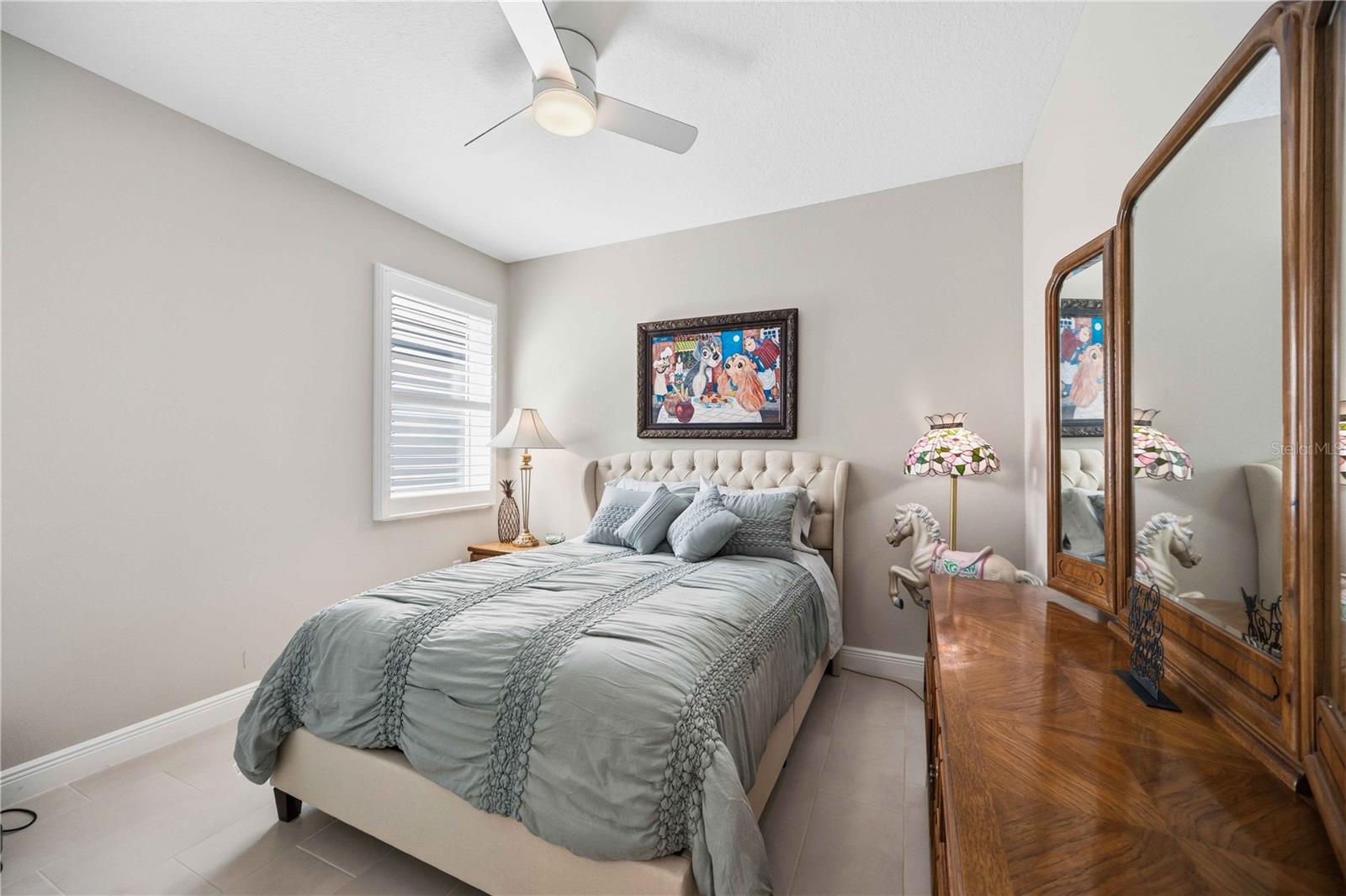 Single Family Residence at 11329 MONTSERRAT DR, VENICE, photo 42 of 75
