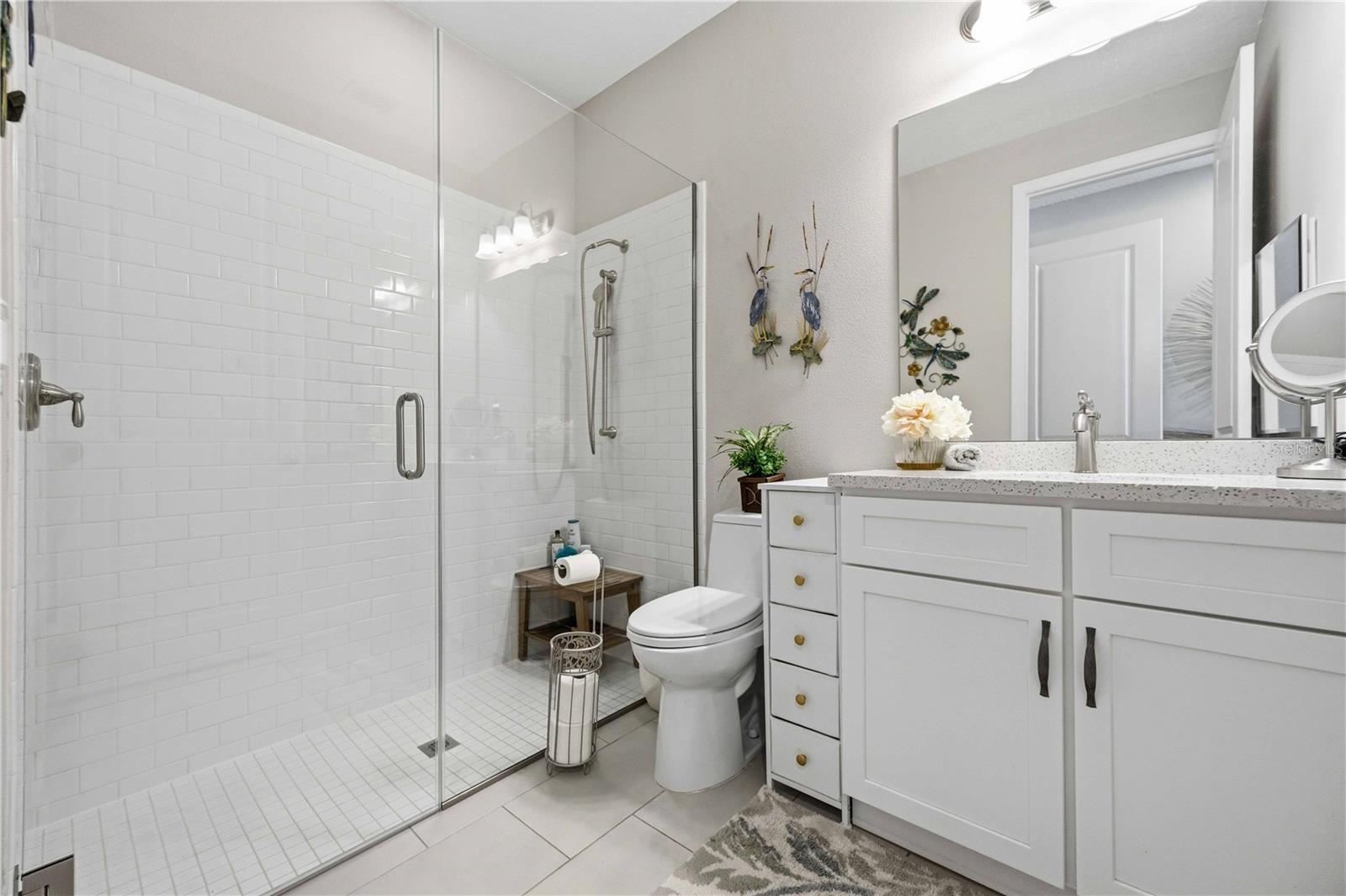 Single Family Residence at 11329 MONTSERRAT DR, VENICE, photo 52 of 75