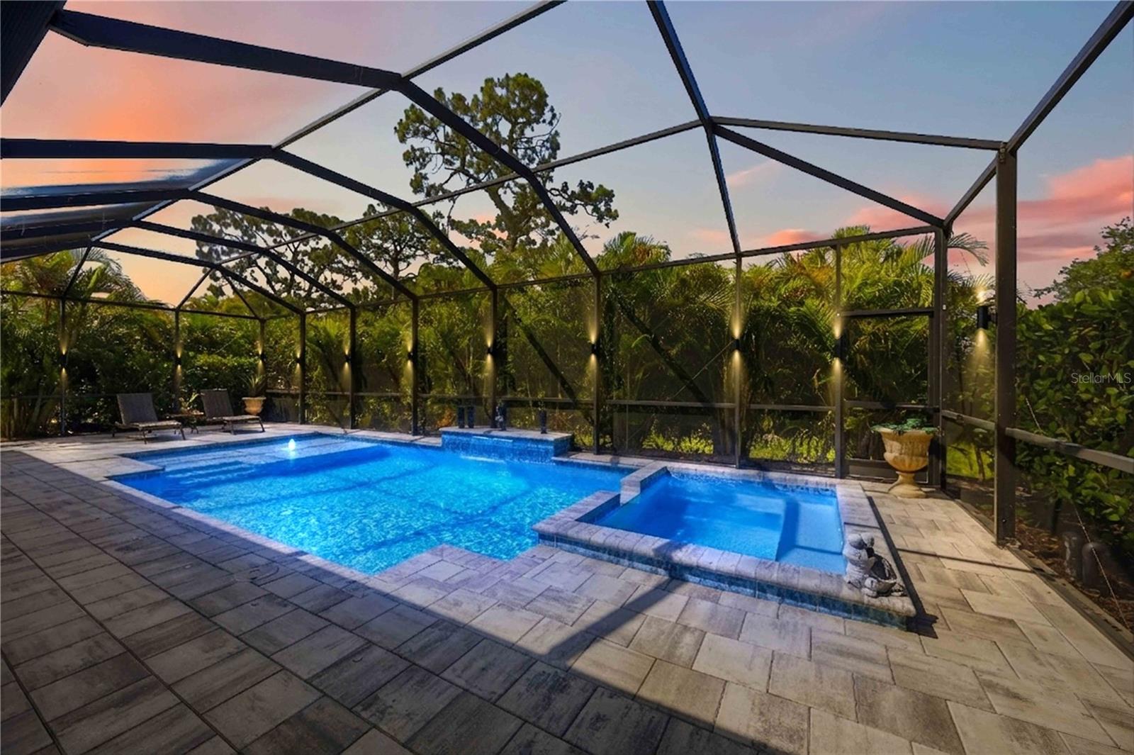 Single Family Residence at 11329 MONTSERRAT DR, VENICE, photo 67 of 75