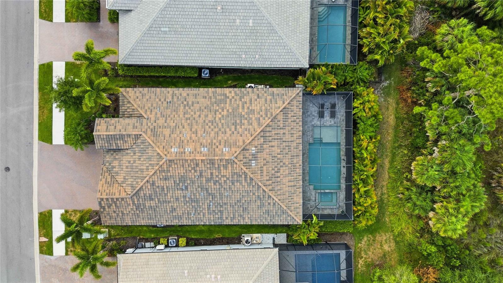 Single Family Residence at 11329 MONTSERRAT DR, VENICE, photo 72 of 75