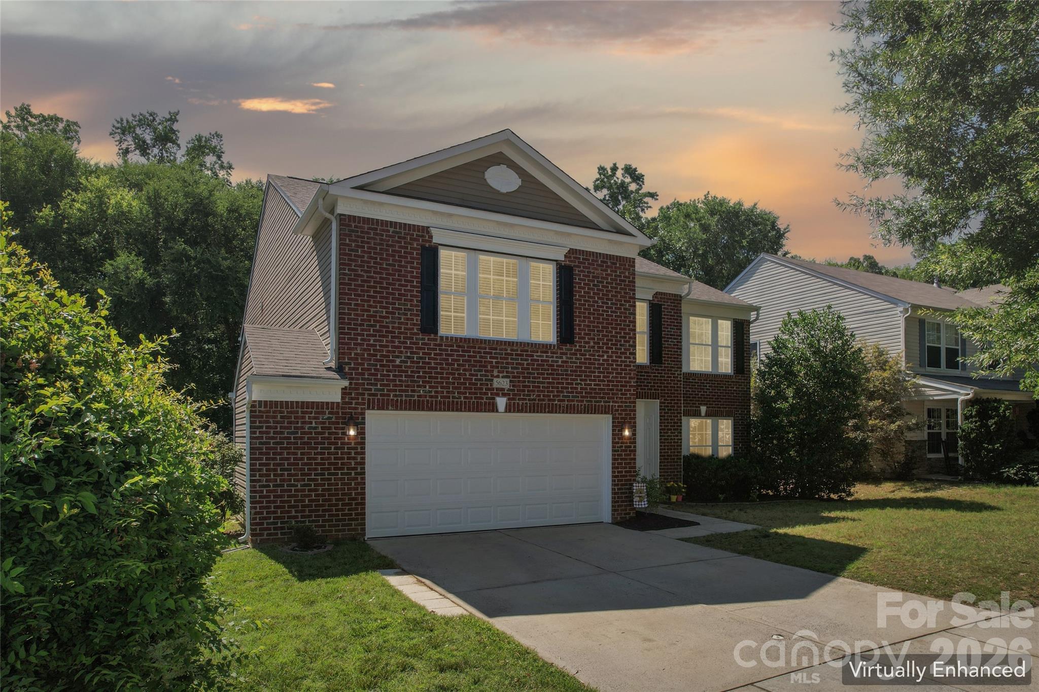 Single Family Residence at 5623 Hammermill Drive, Harrisburg, photo 2 of 31
