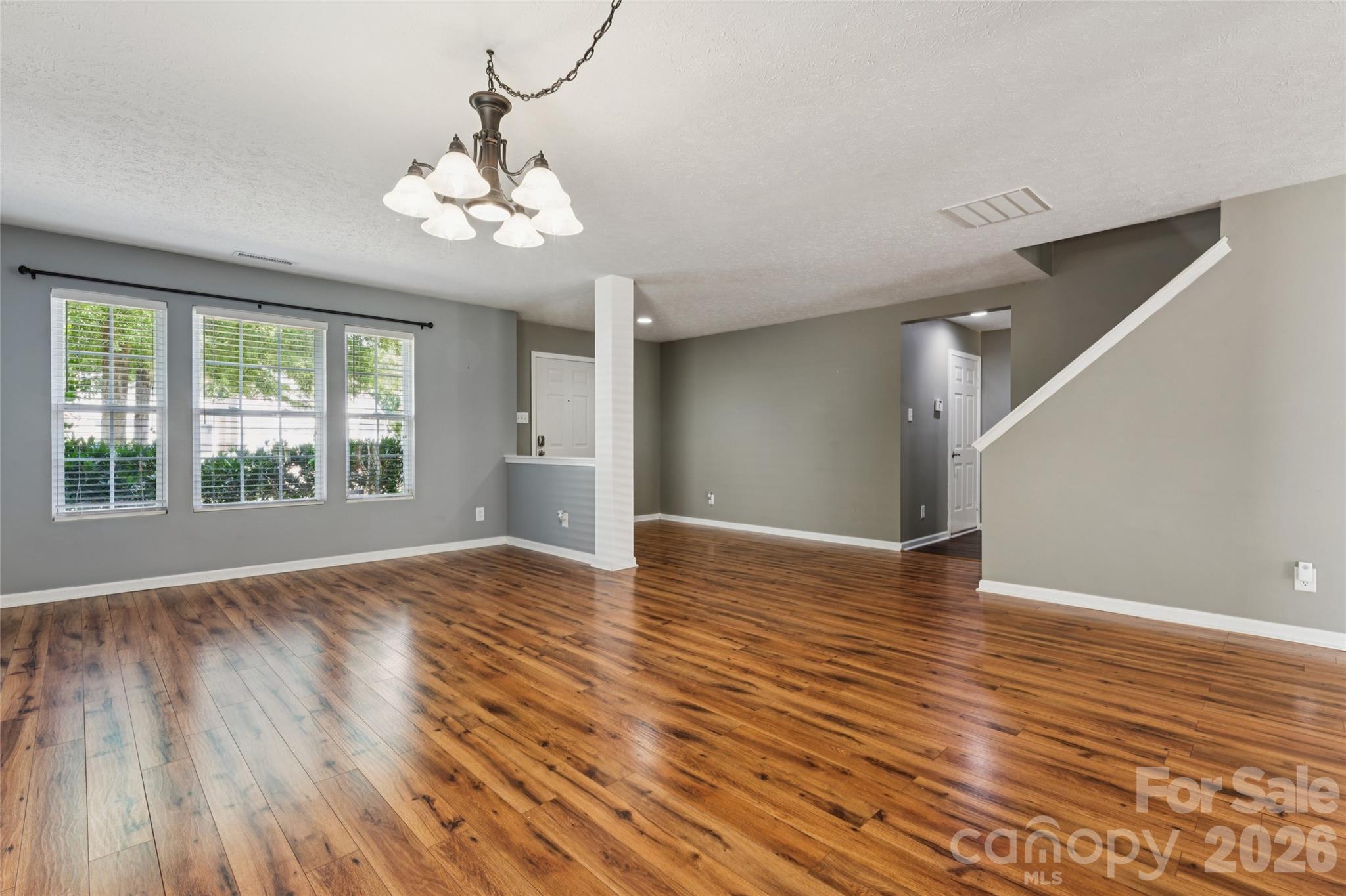 Single Family Residence at 5623 Hammermill Drive, Harrisburg, photo 7 of 31