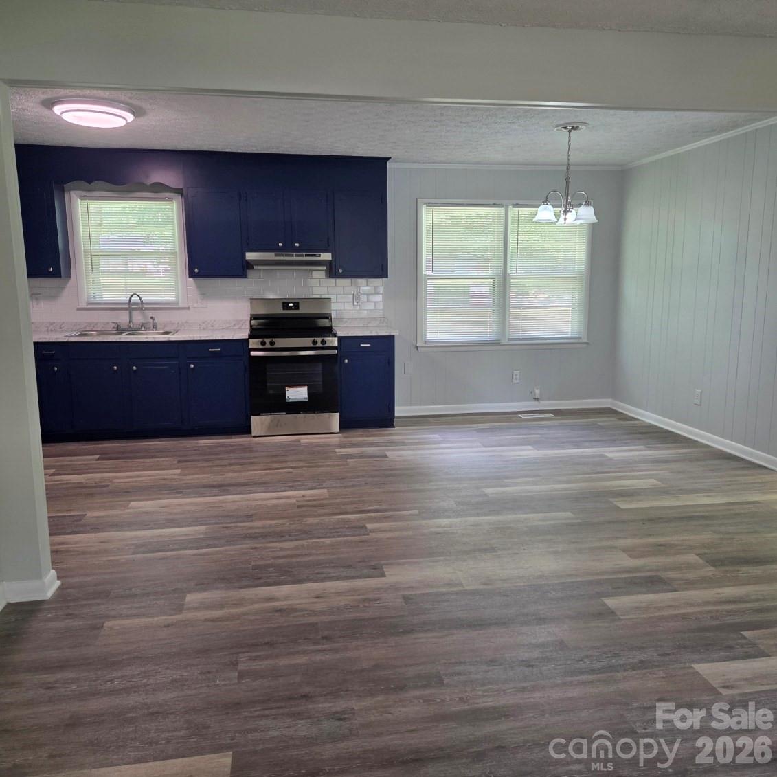 Single Family Residence at 251 Branchwood Circle, Kings Mountain, photo 2 of 26