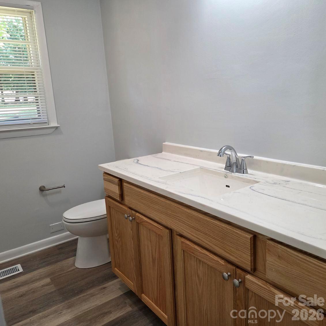 Single Family Residence at 251 Branchwood Circle, Kings Mountain, photo 18 of 26